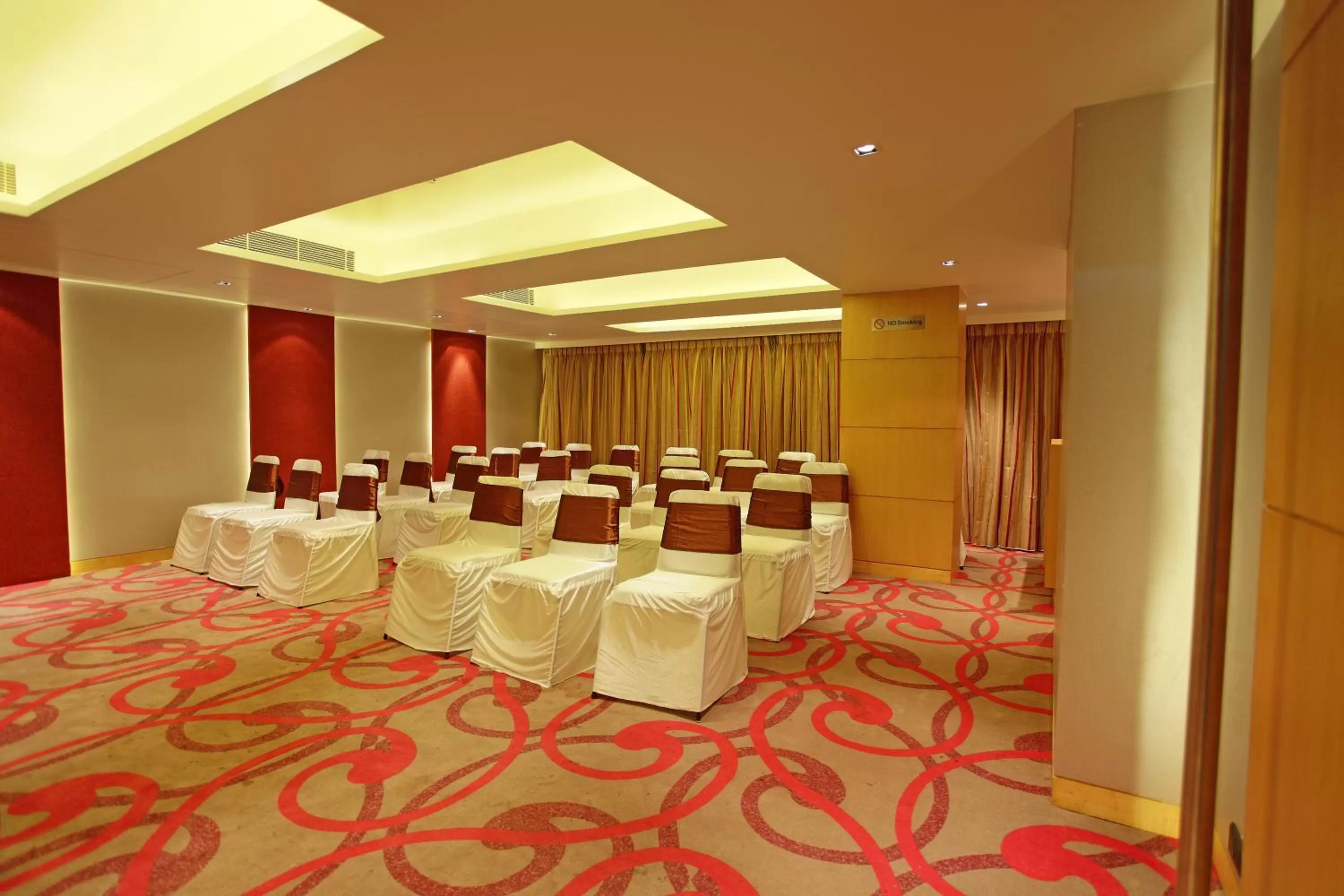 Business facilities in Comfort Inn Legacy