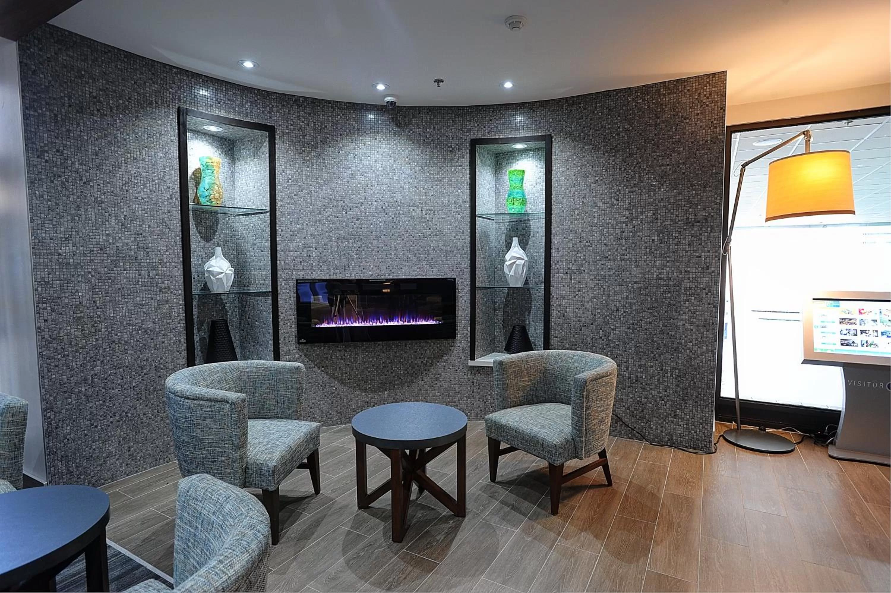 Property building in Holiday Inn Express & Suites Toronto Airport West by IHG