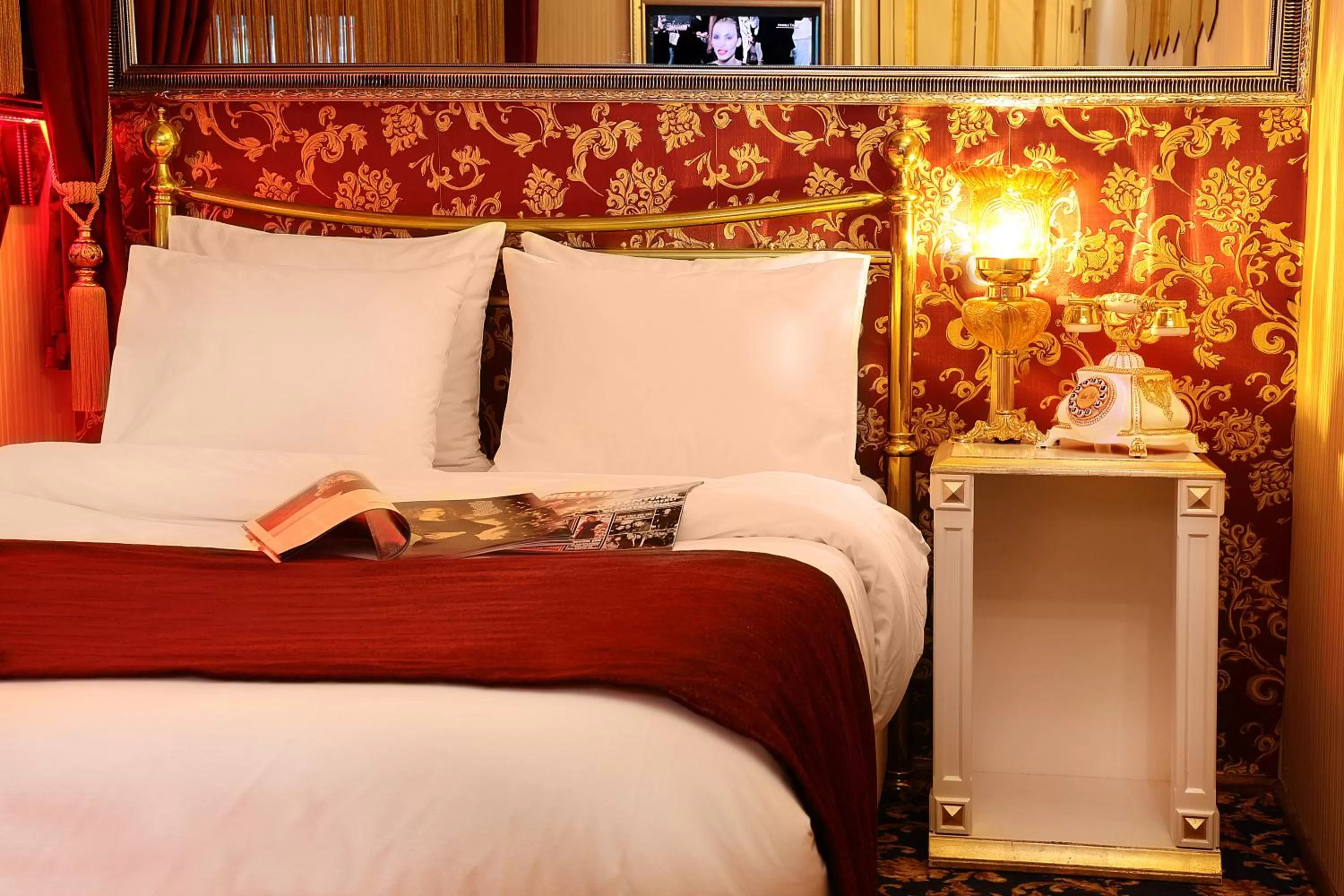 Decorative detail, Bed in Sultan Tughra Hotel