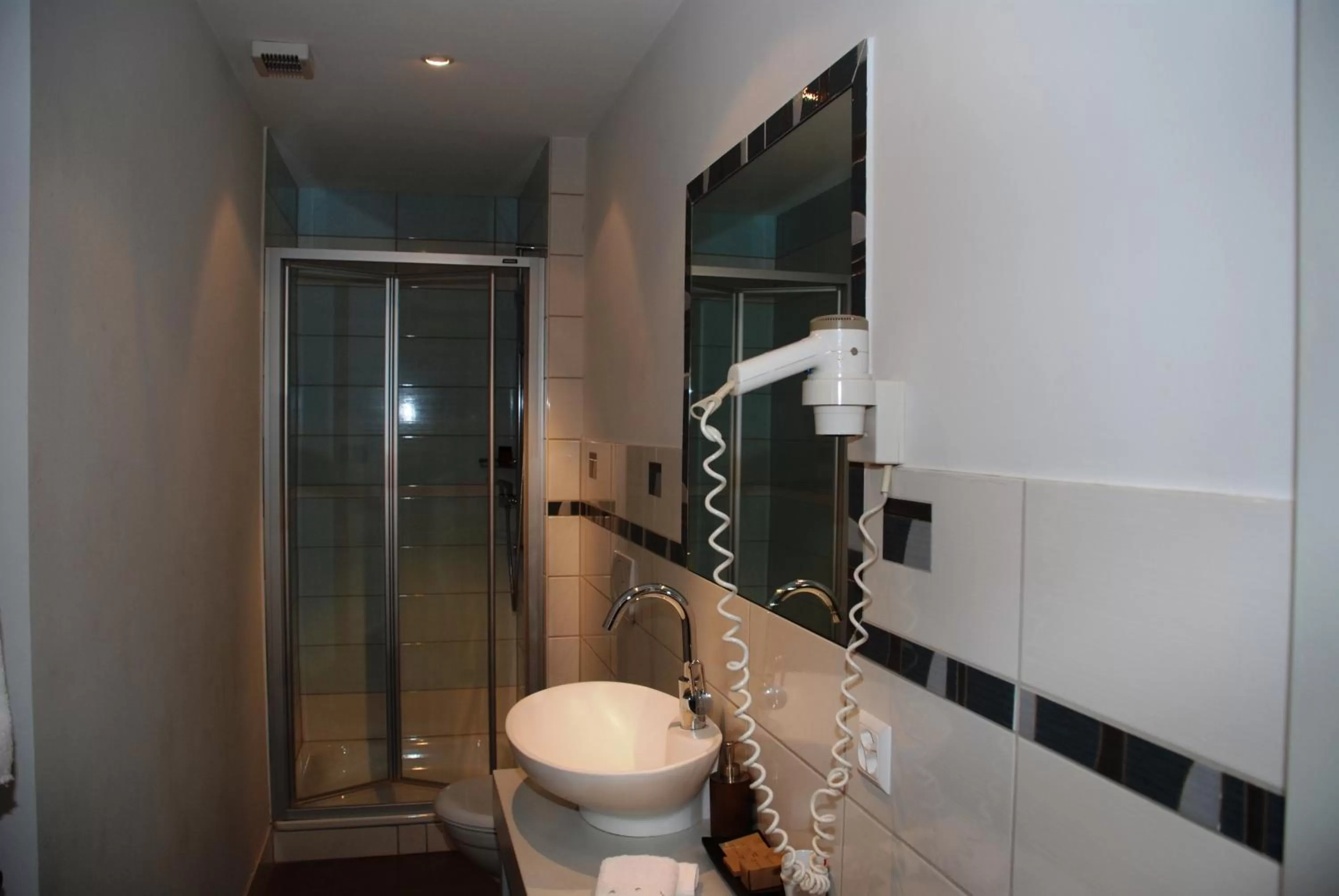 Bathroom in Hostellerie de Genève