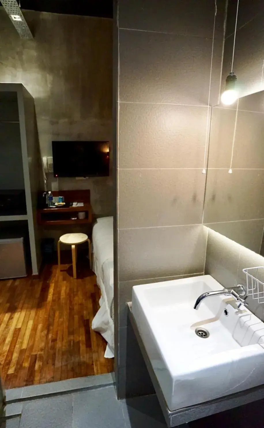 Single Room No Window in Chaos Boutique Hotel Kuala Lumpur Single Room No Window in Chaos Boutique Hotel Kuala Lumpur