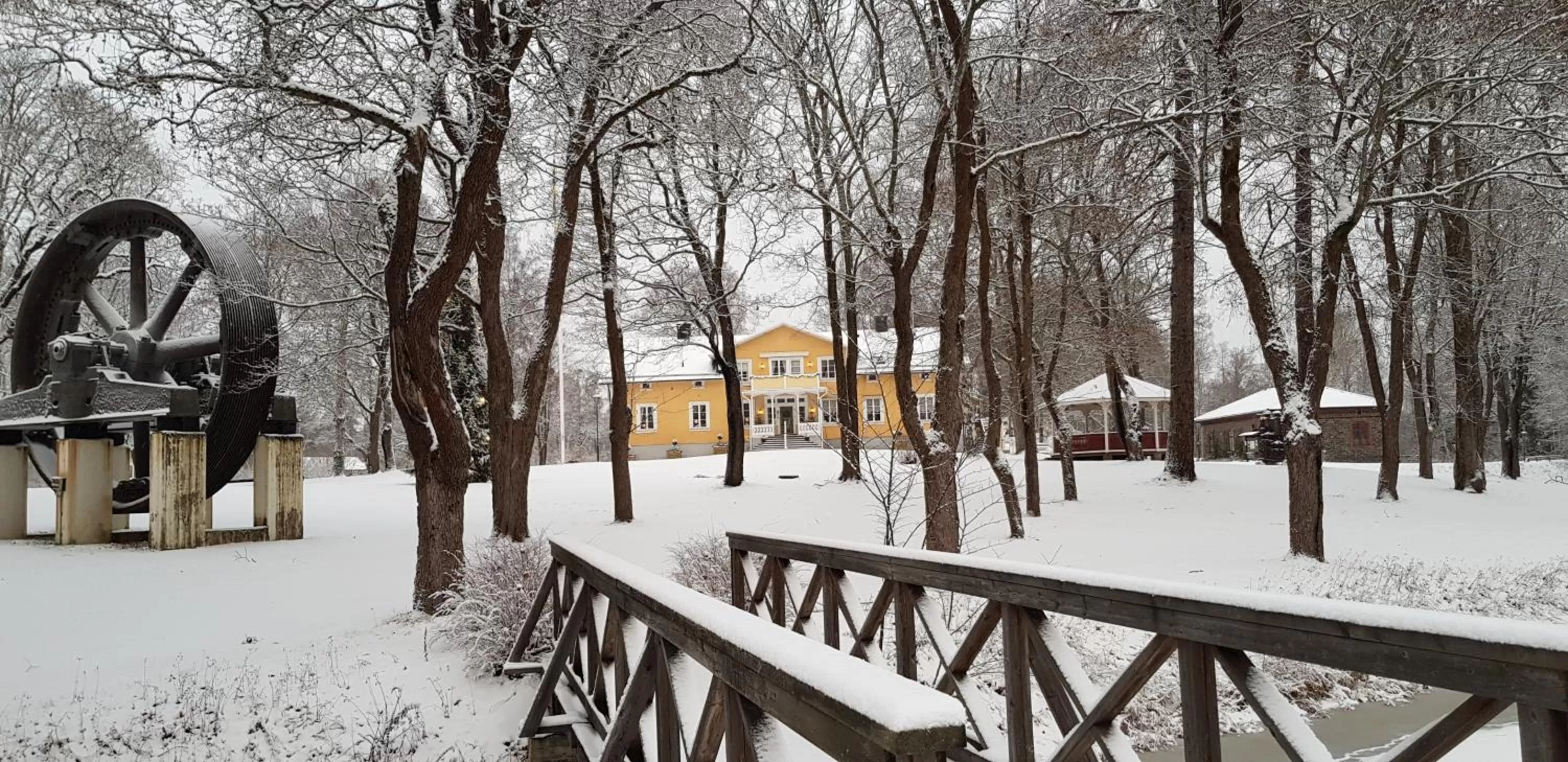 Garden view in Långshyttans Brukshotell