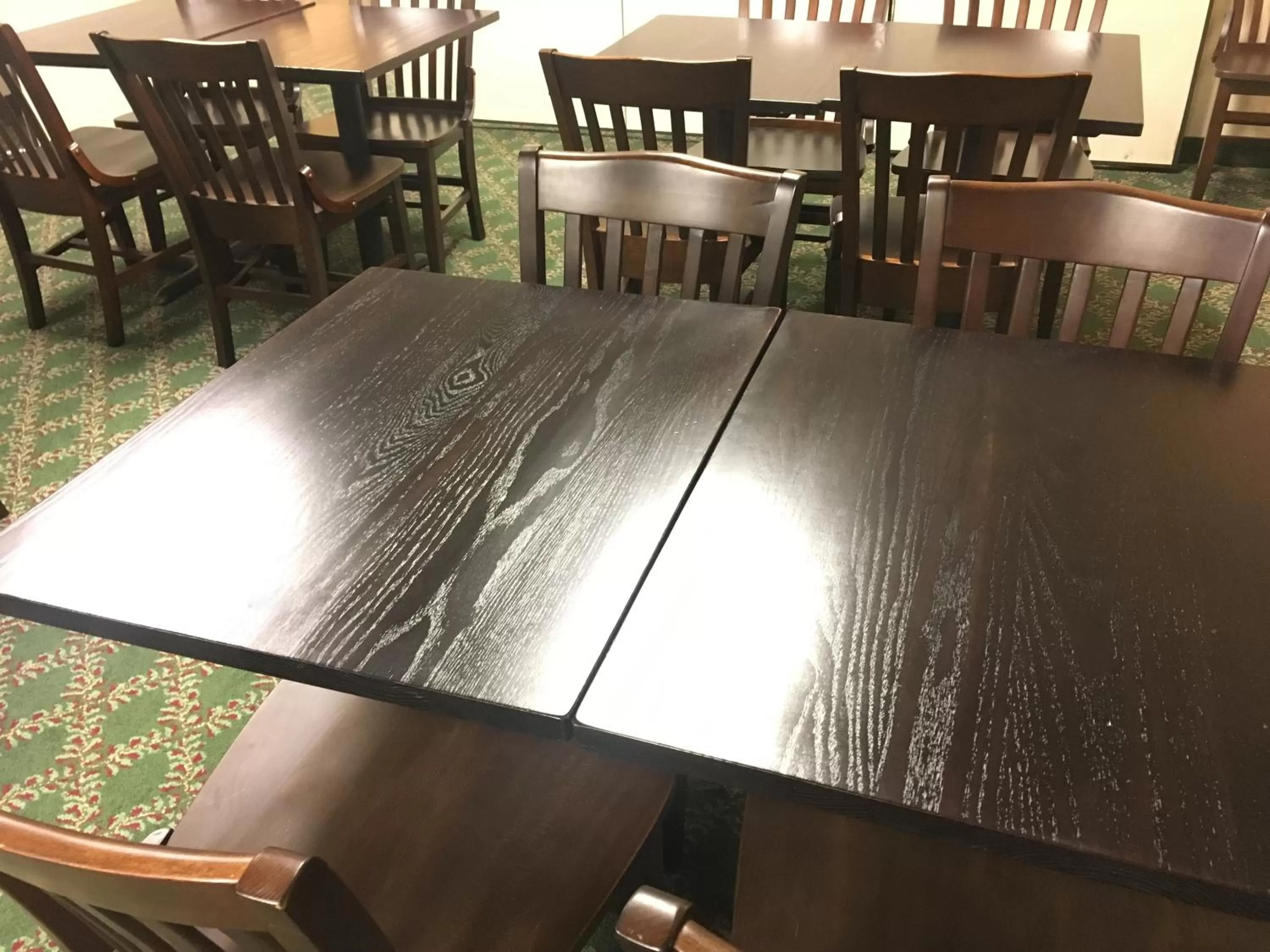 Restaurant/places to eat in Greystone Inn & Suites