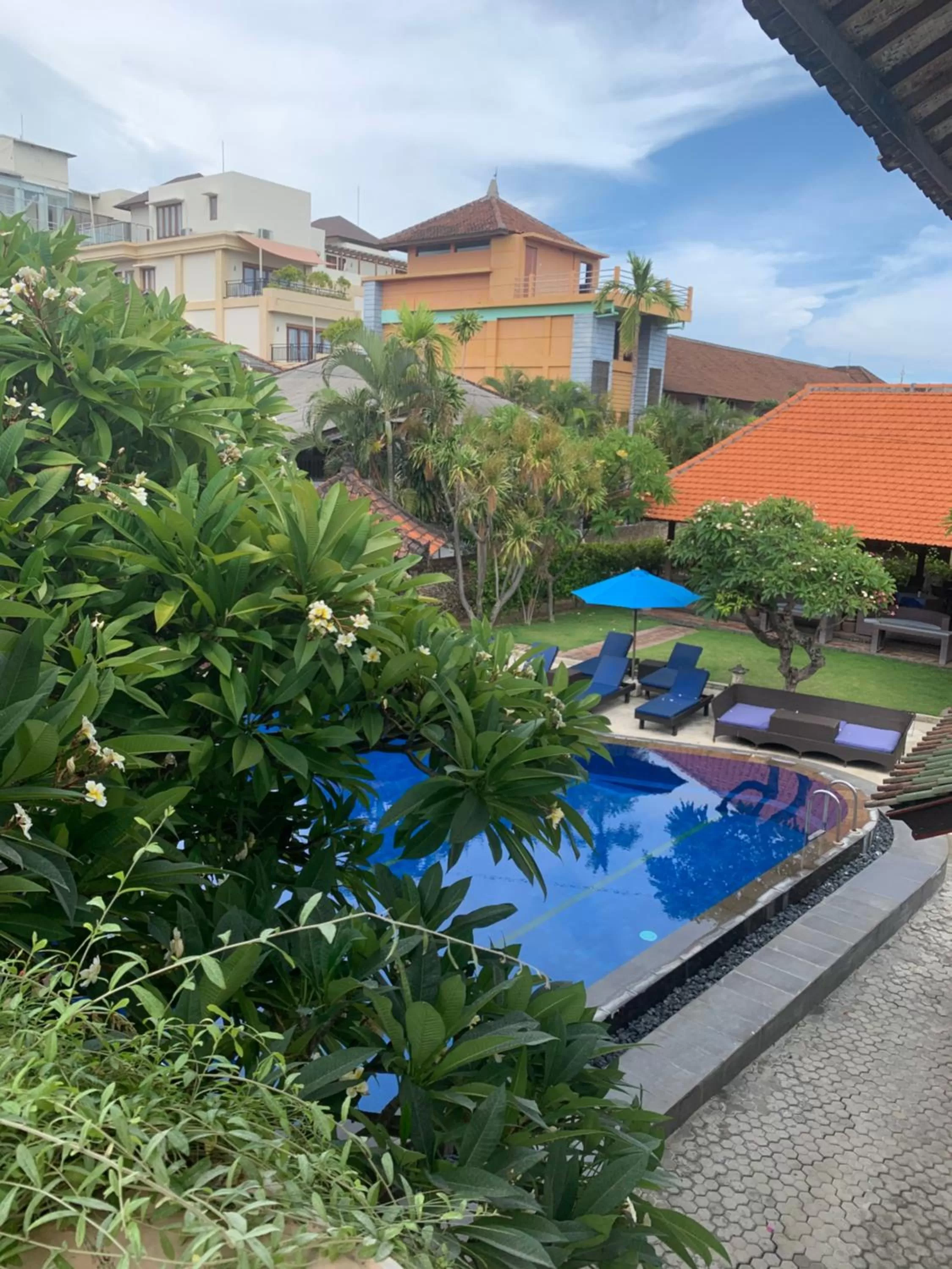 Swimming pool in Fat Yogi Cottages