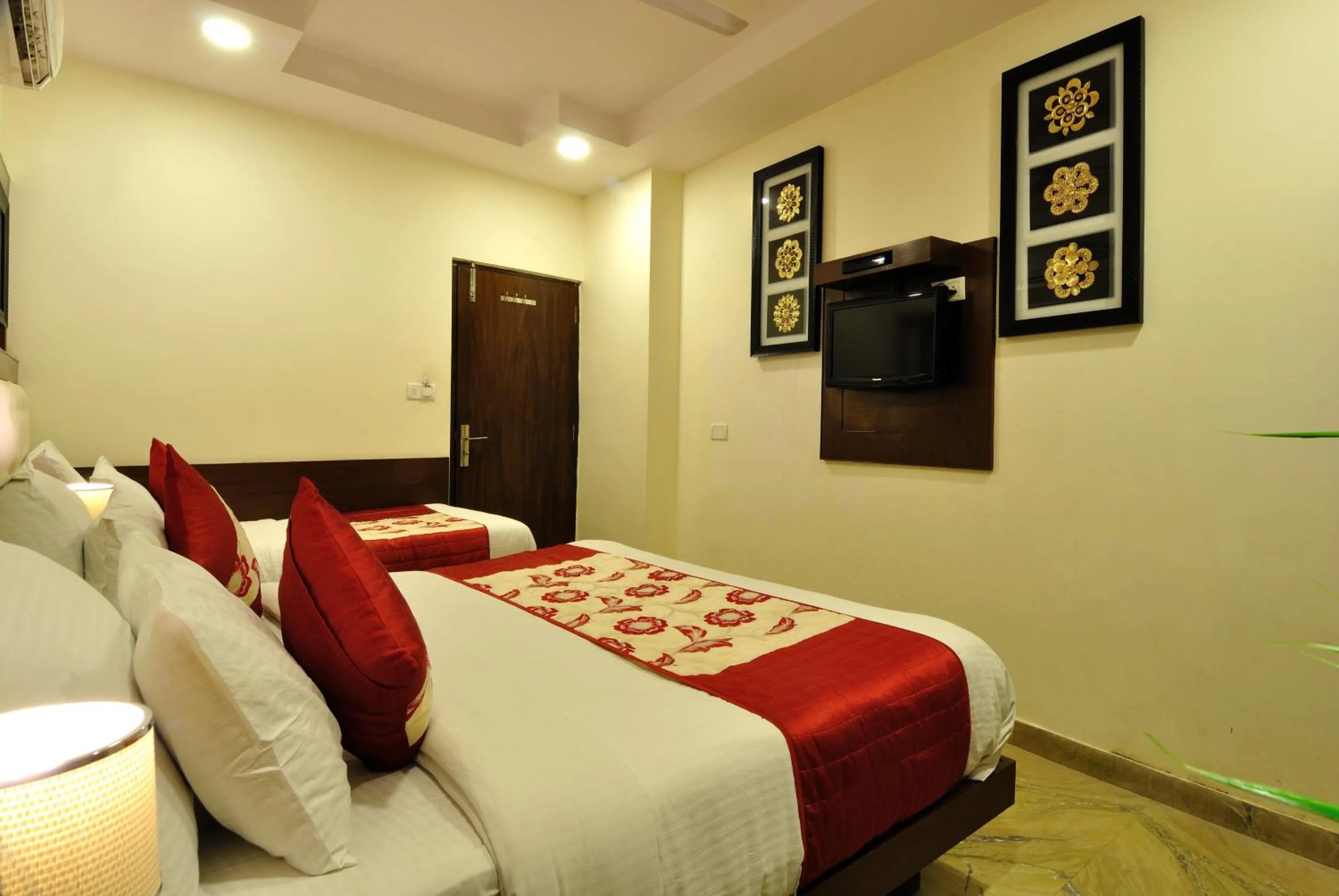 bunk bed, Bed in Hotel Nirmal Mahal - Paharganj - New Delhi