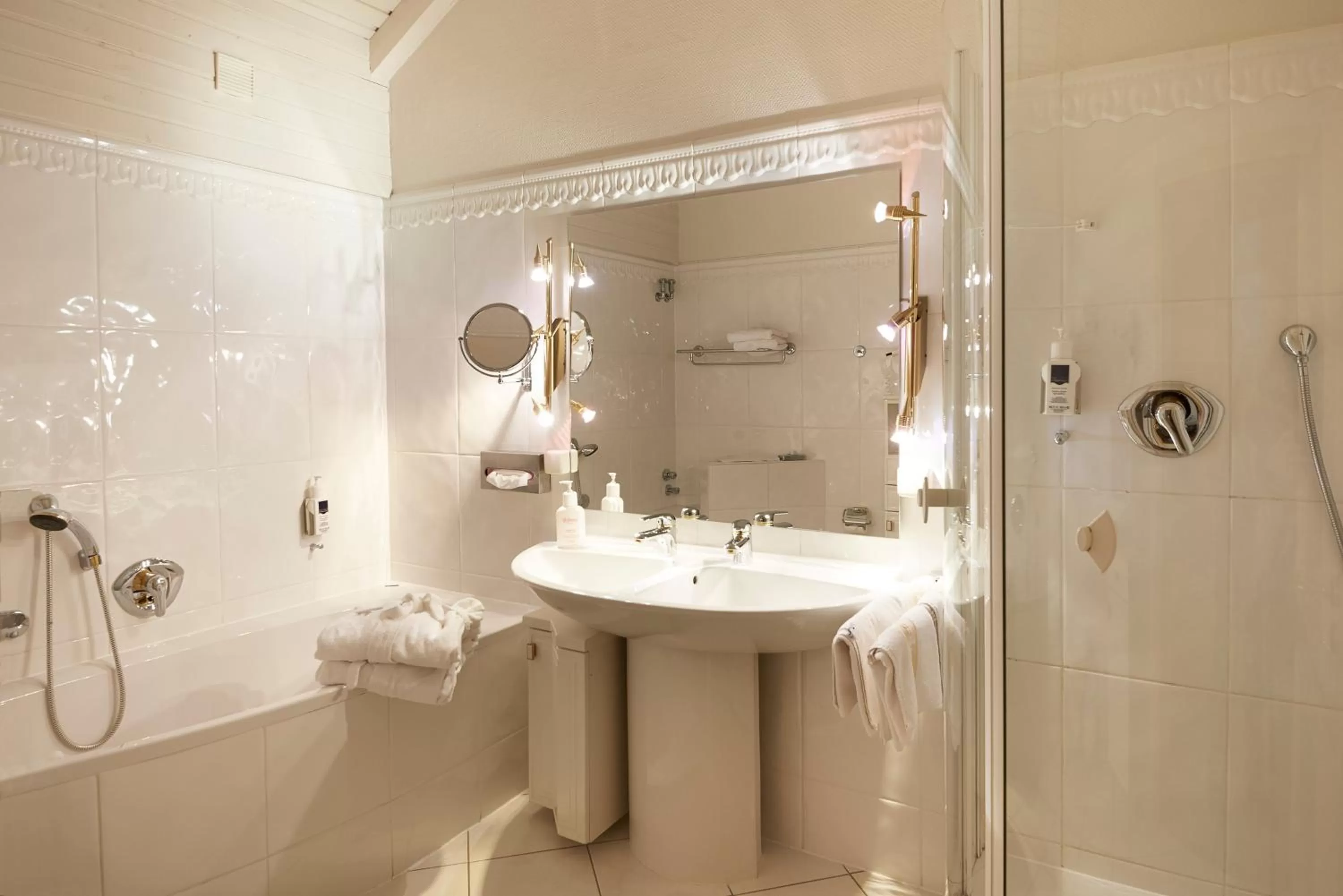 Bathroom in Hotel Kastanienhof