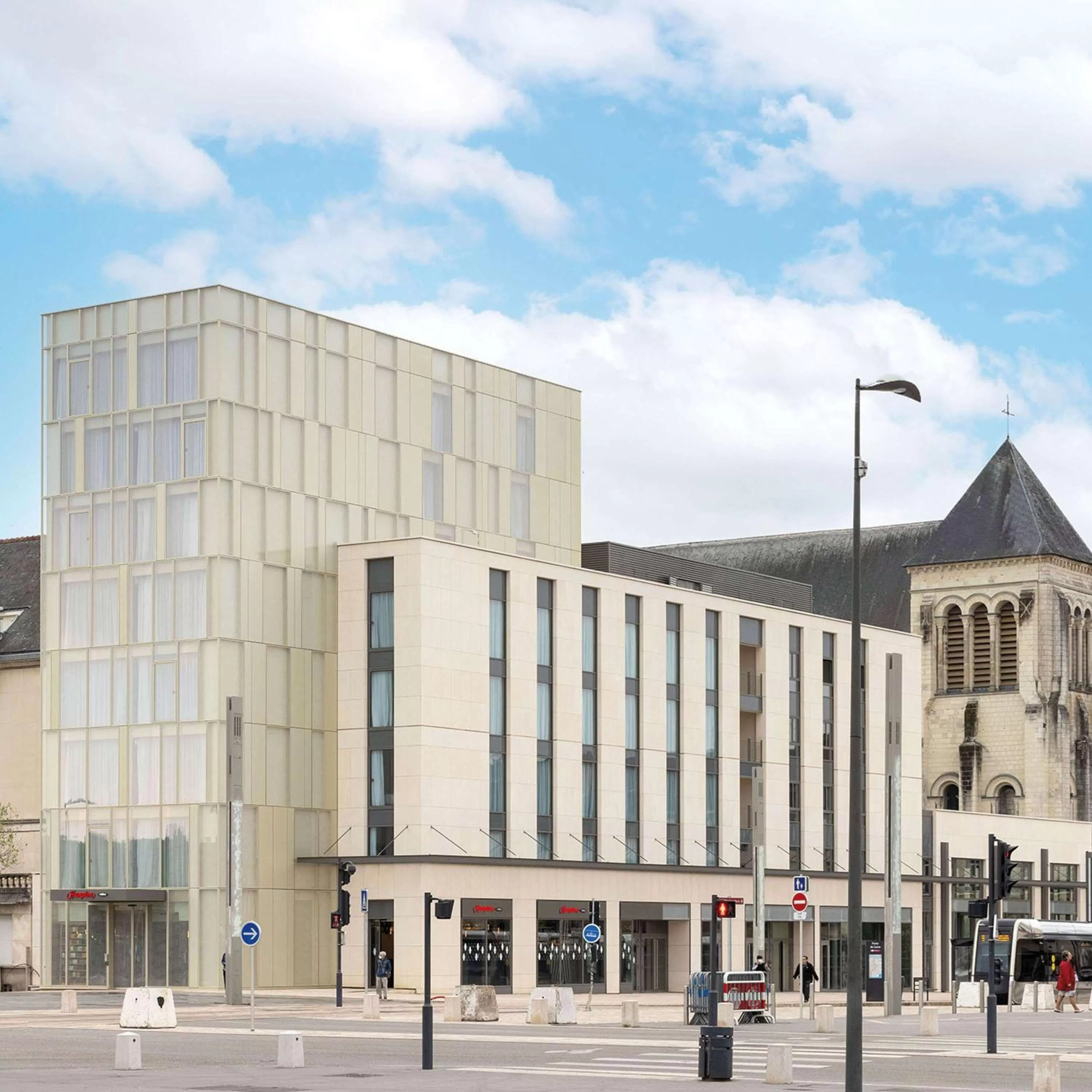 Property building in Hampton by Hilton Tours Centre, France