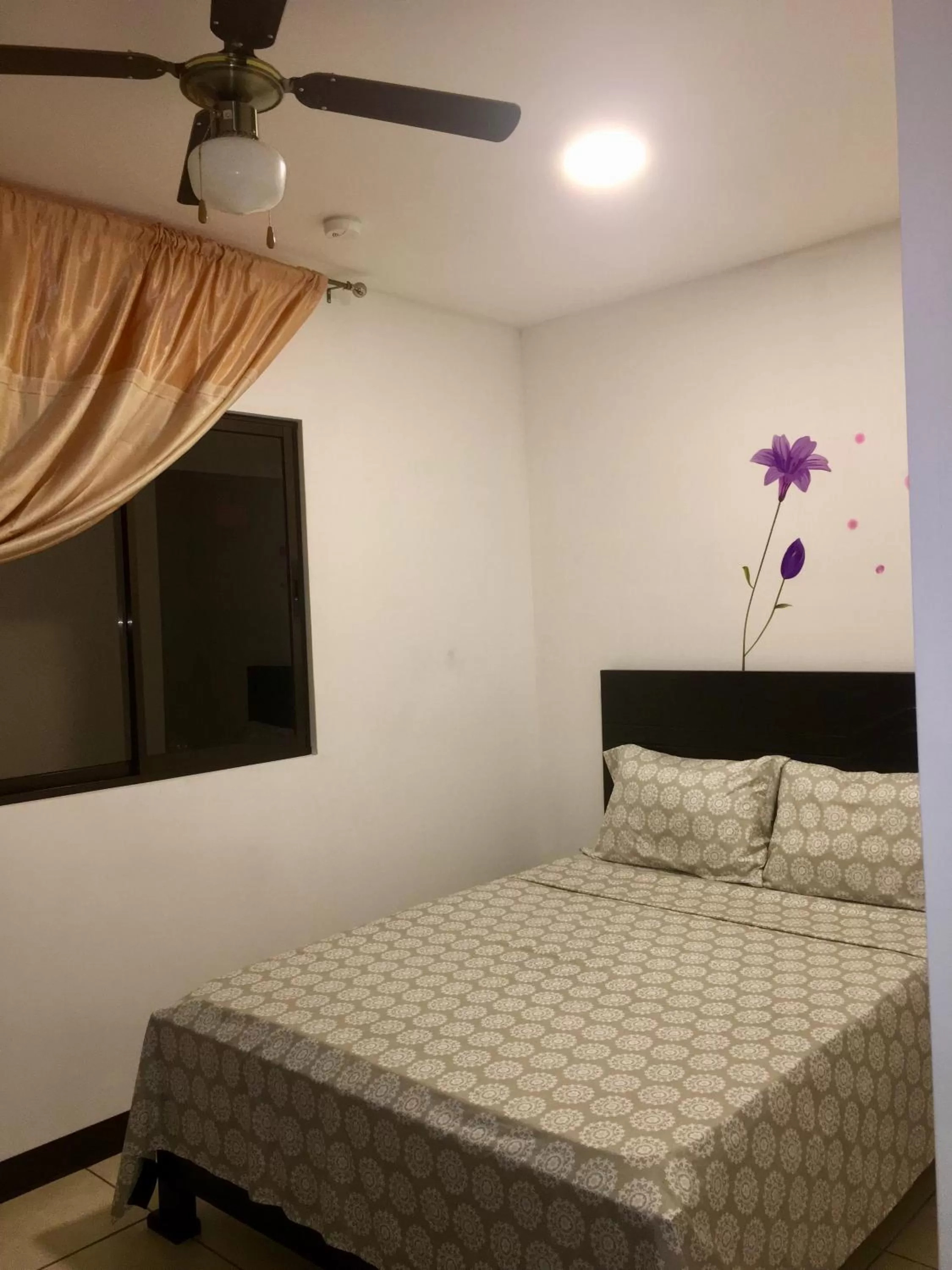 Bed in La Fortuna Roja