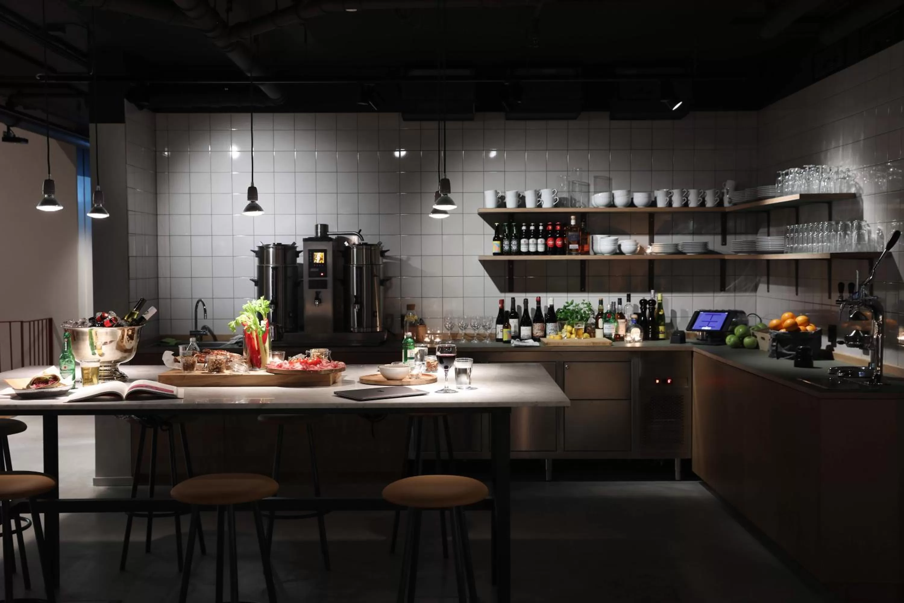 Restaurant/places to eat in Best Western Plus Ten Hotel