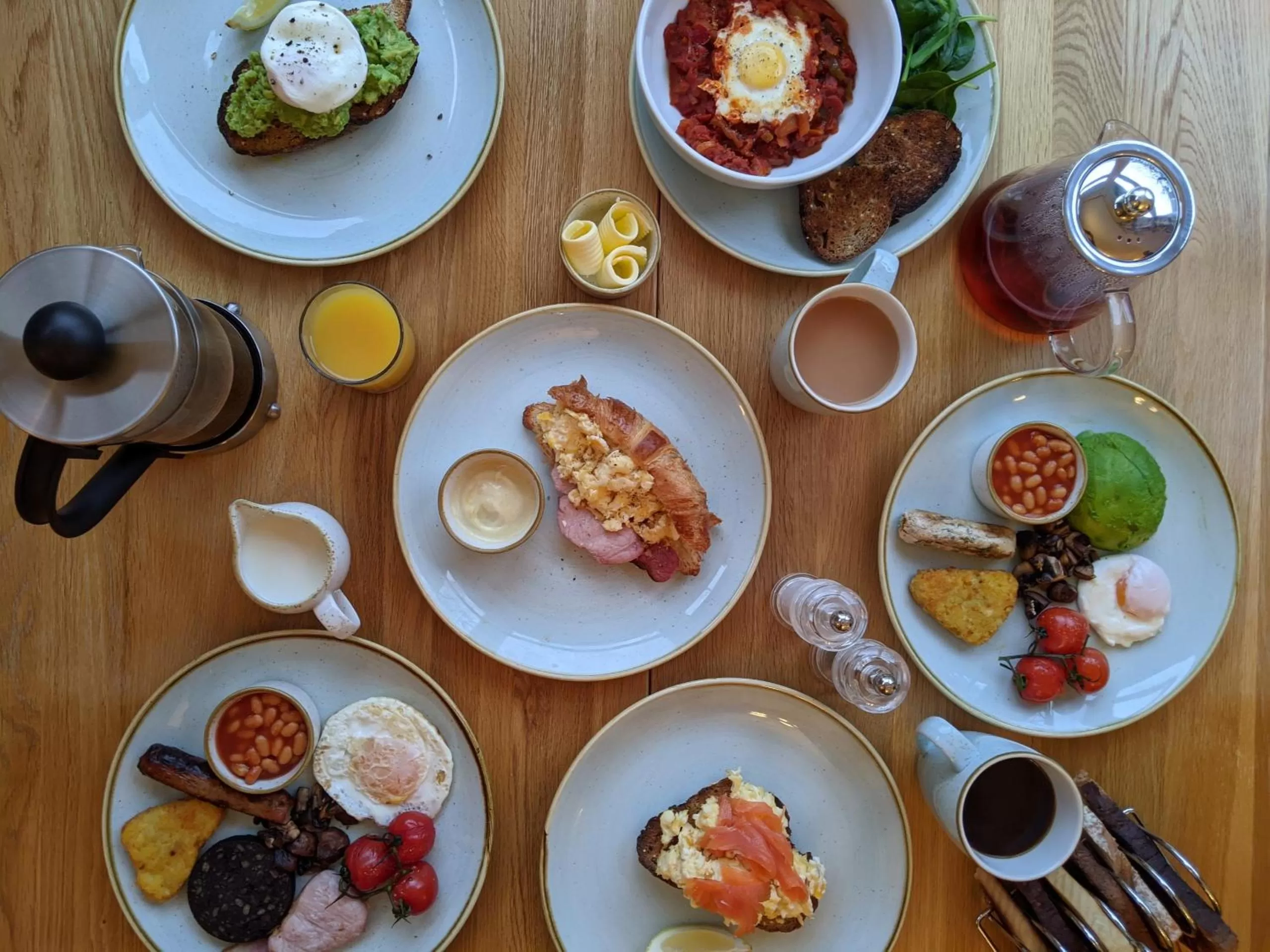 Breakfast in Clarence House