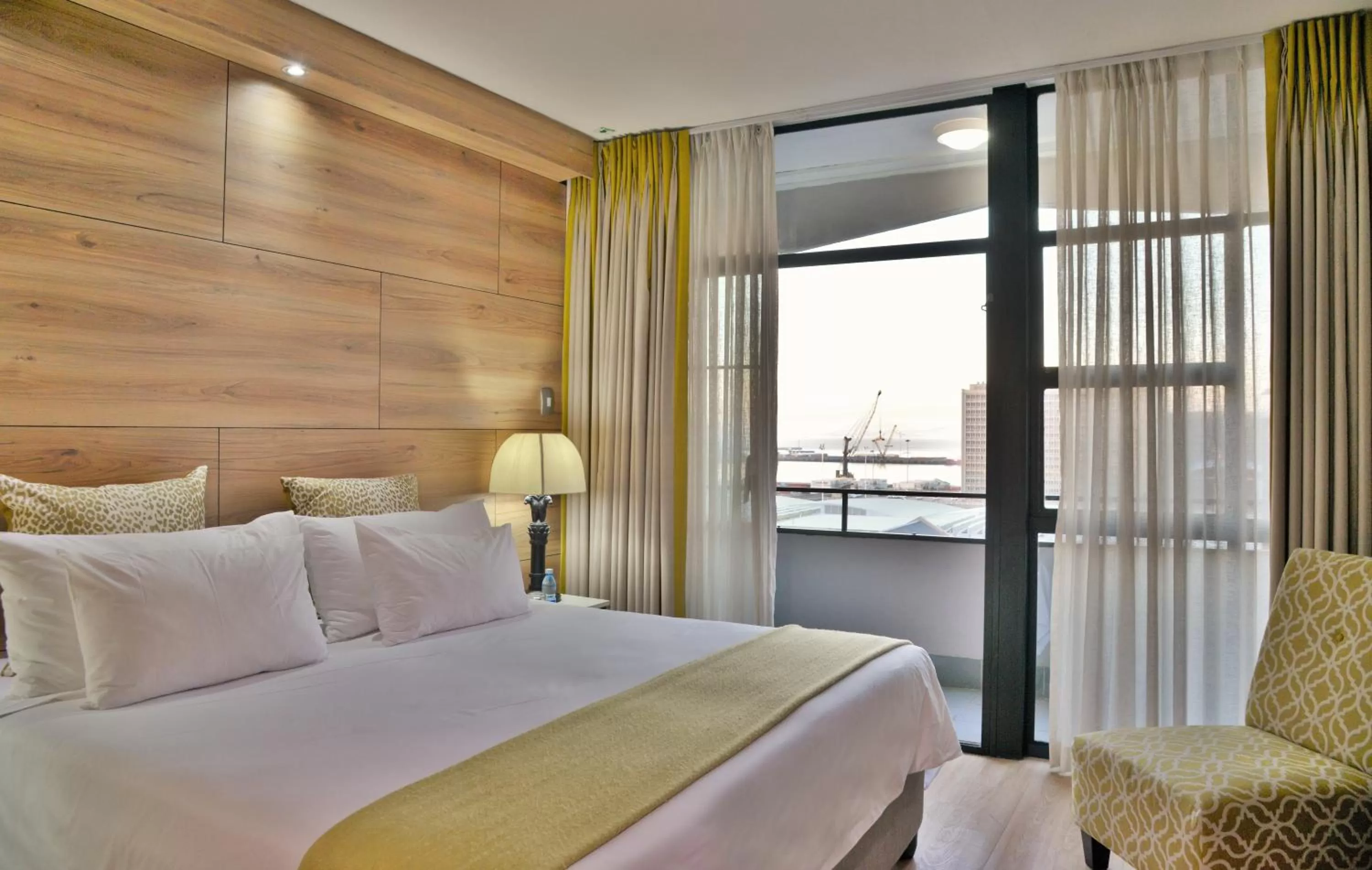 Bed in The Capetonian - Halal