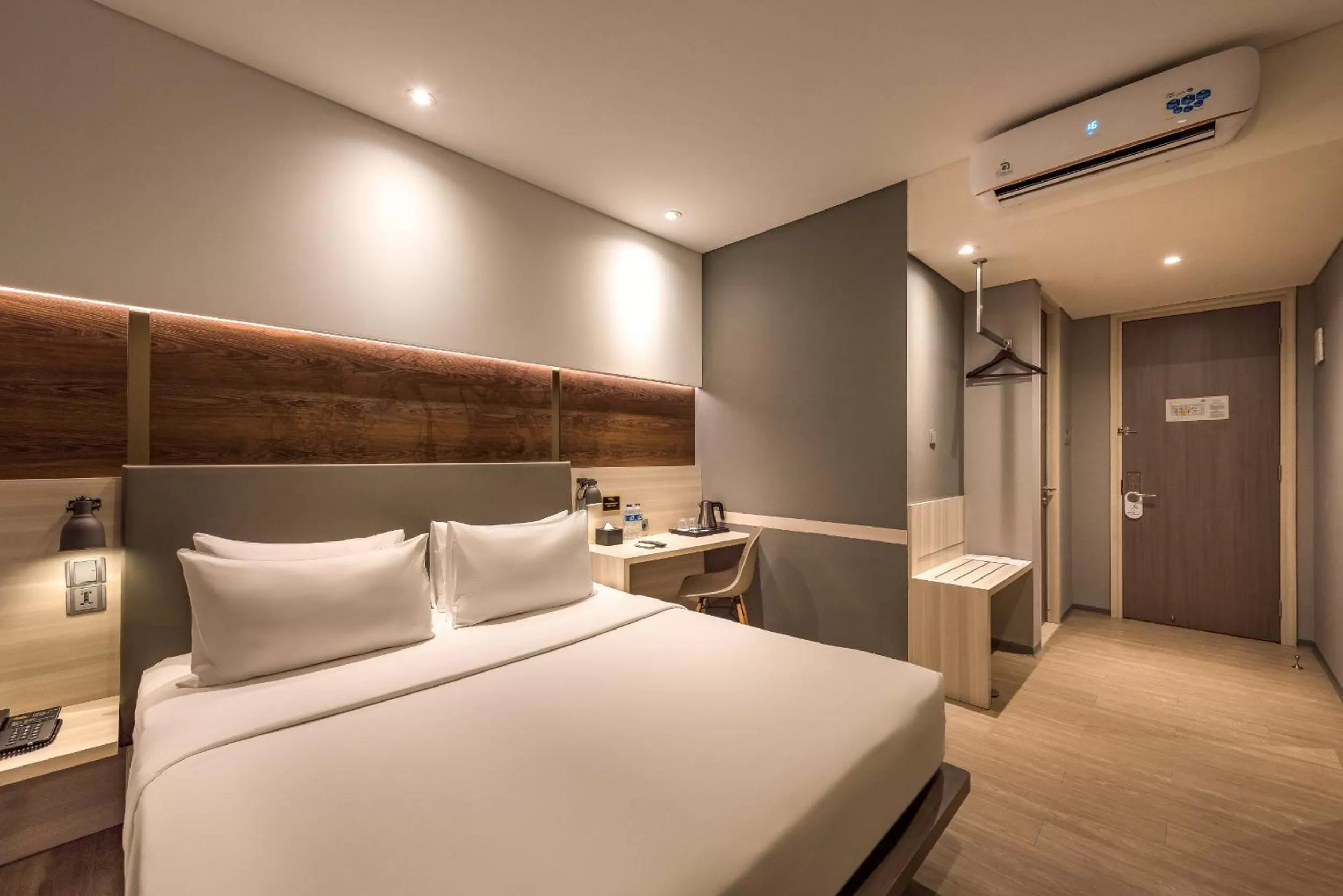 Bed in Stanley Wahid Hasyim Jakarta