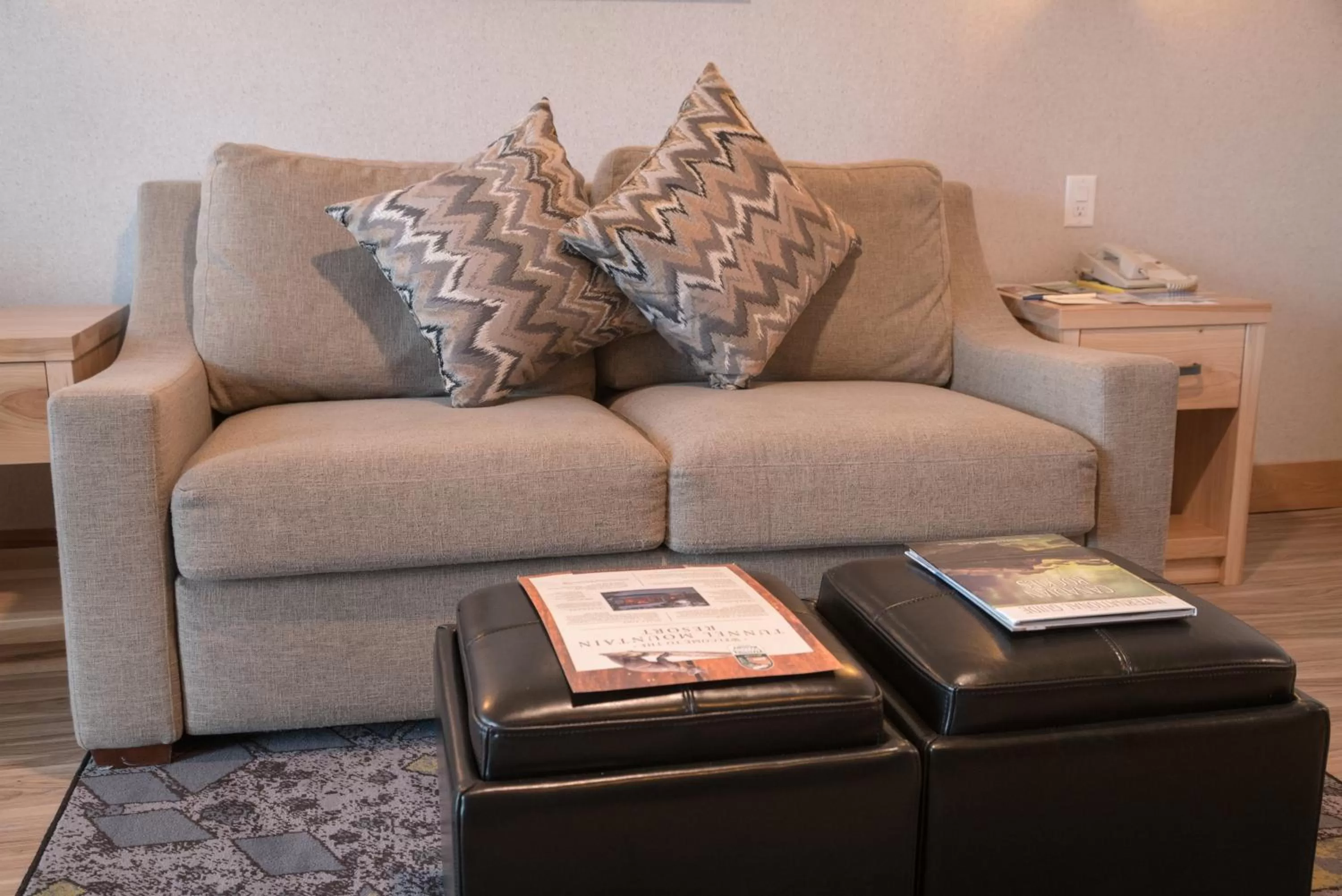 Seating area in Tunnel Mountain Resort