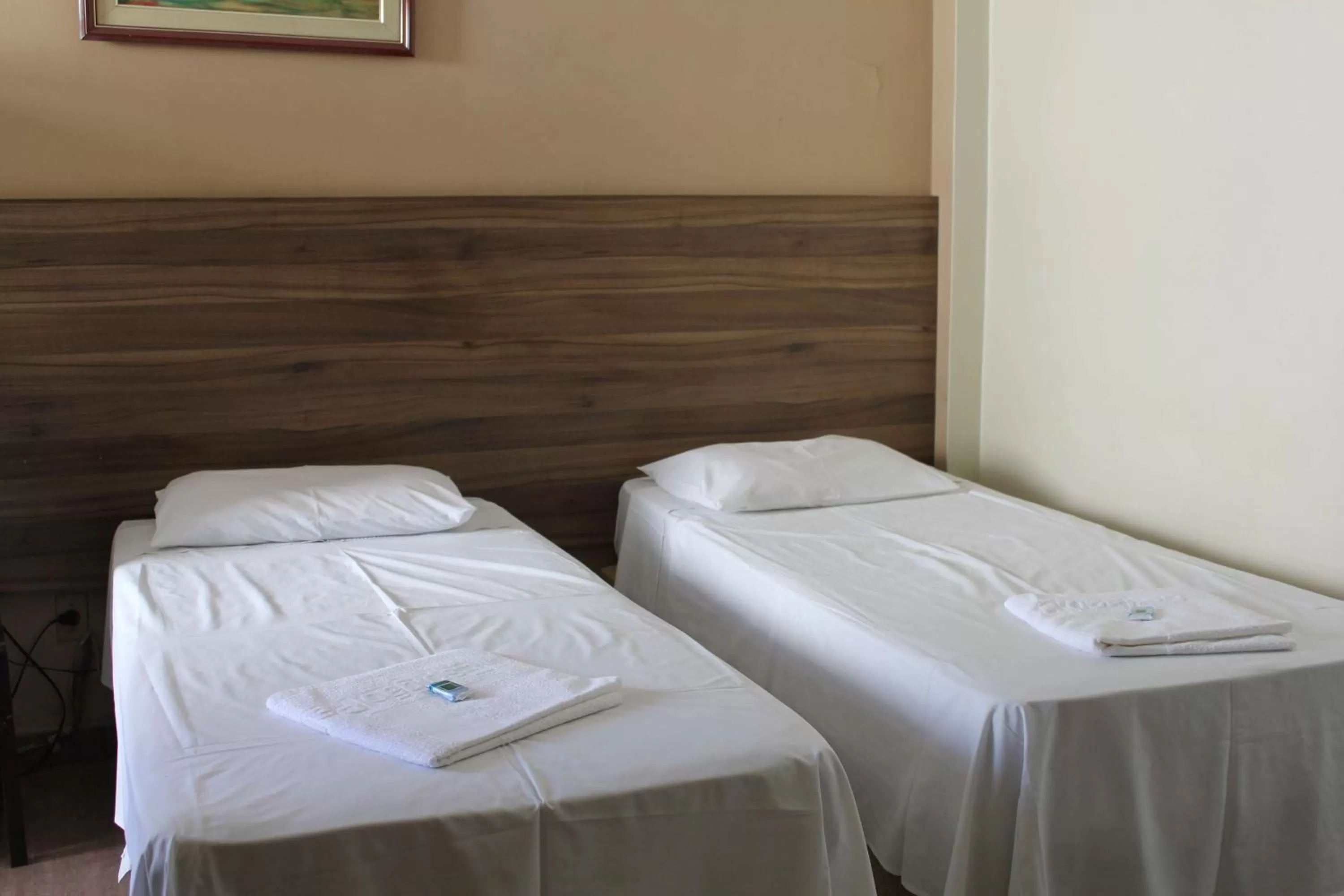 Bedroom, Bed in Espigão Palace Hotel