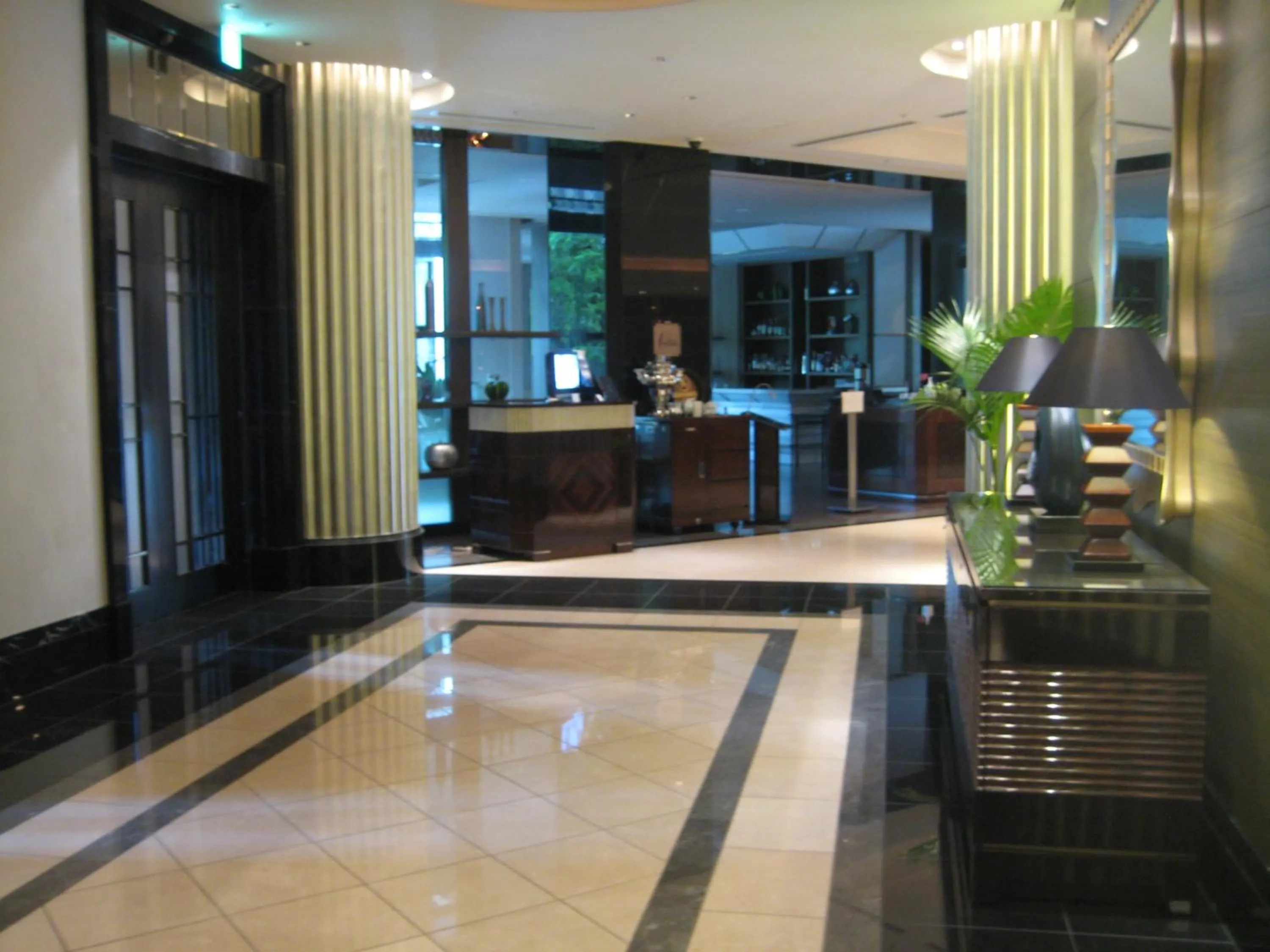 Lobby or reception in Hotel Trusty Tokyo Bayside