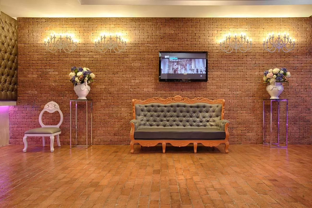 Lobby or reception in the youniQ Hotel, Kuala Lumpur International Airport