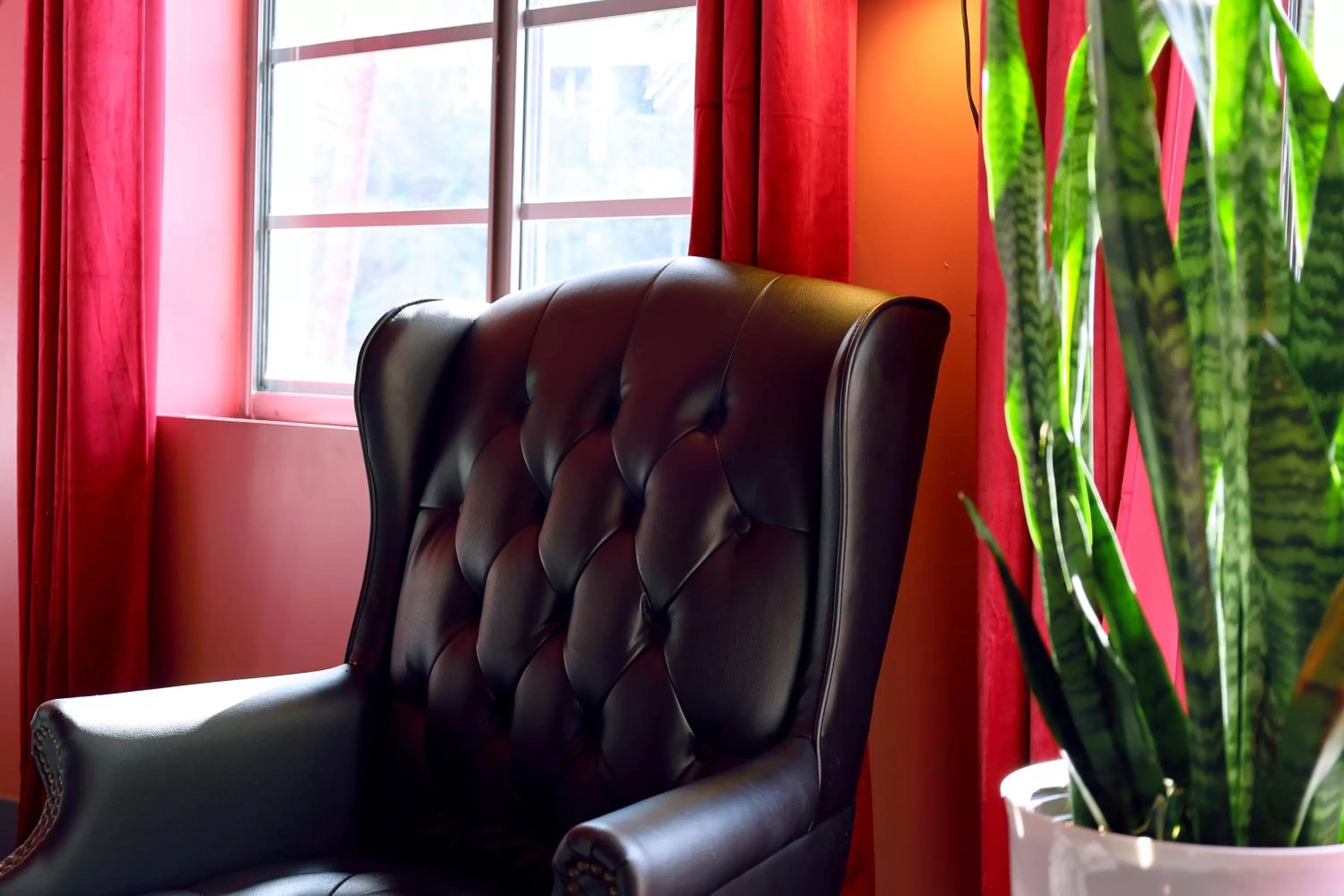 Hotel Gaythering - Gay Hotel - All Adults Welcome