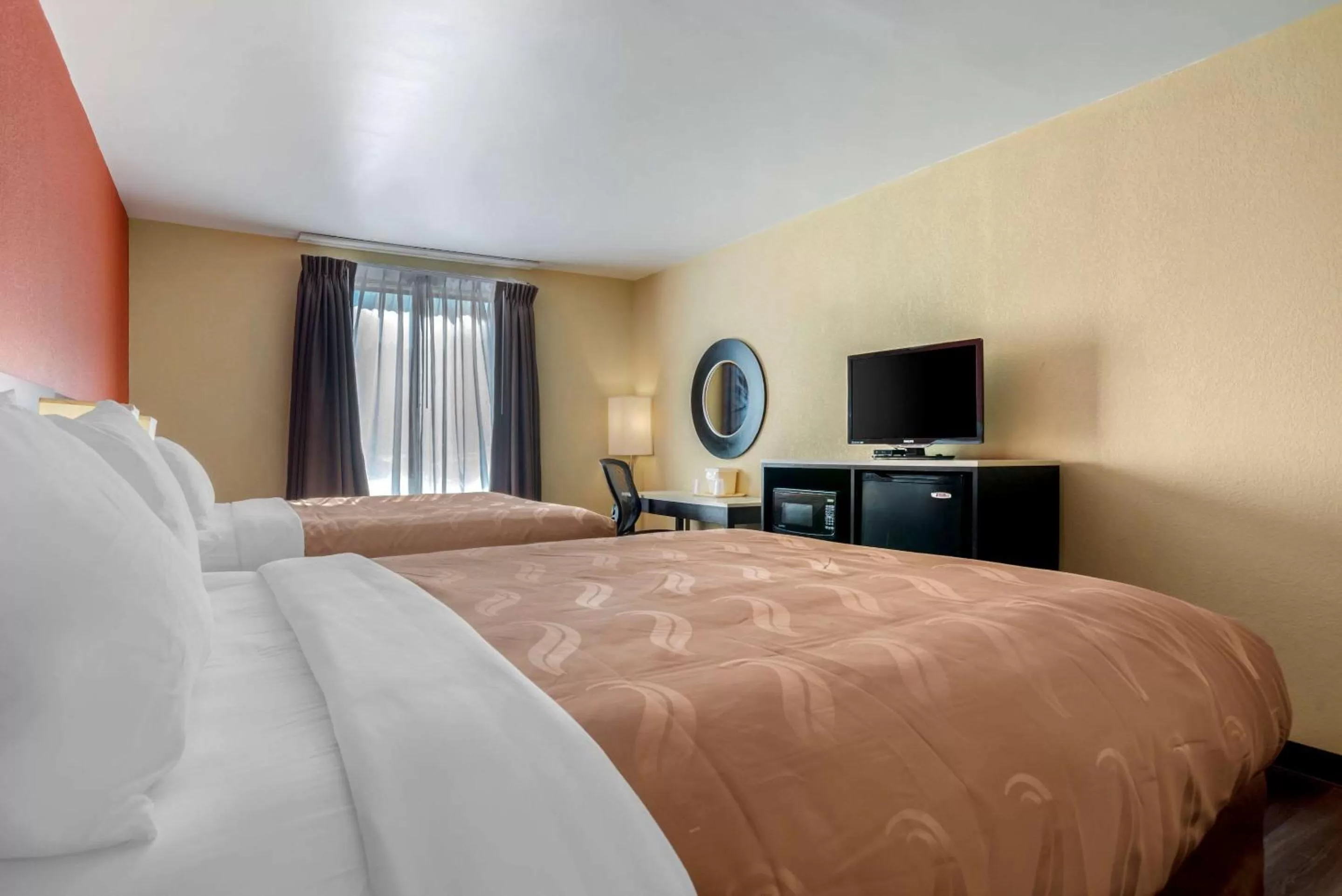 Bedroom, Bed in Quality Inn Phenix City Columbus