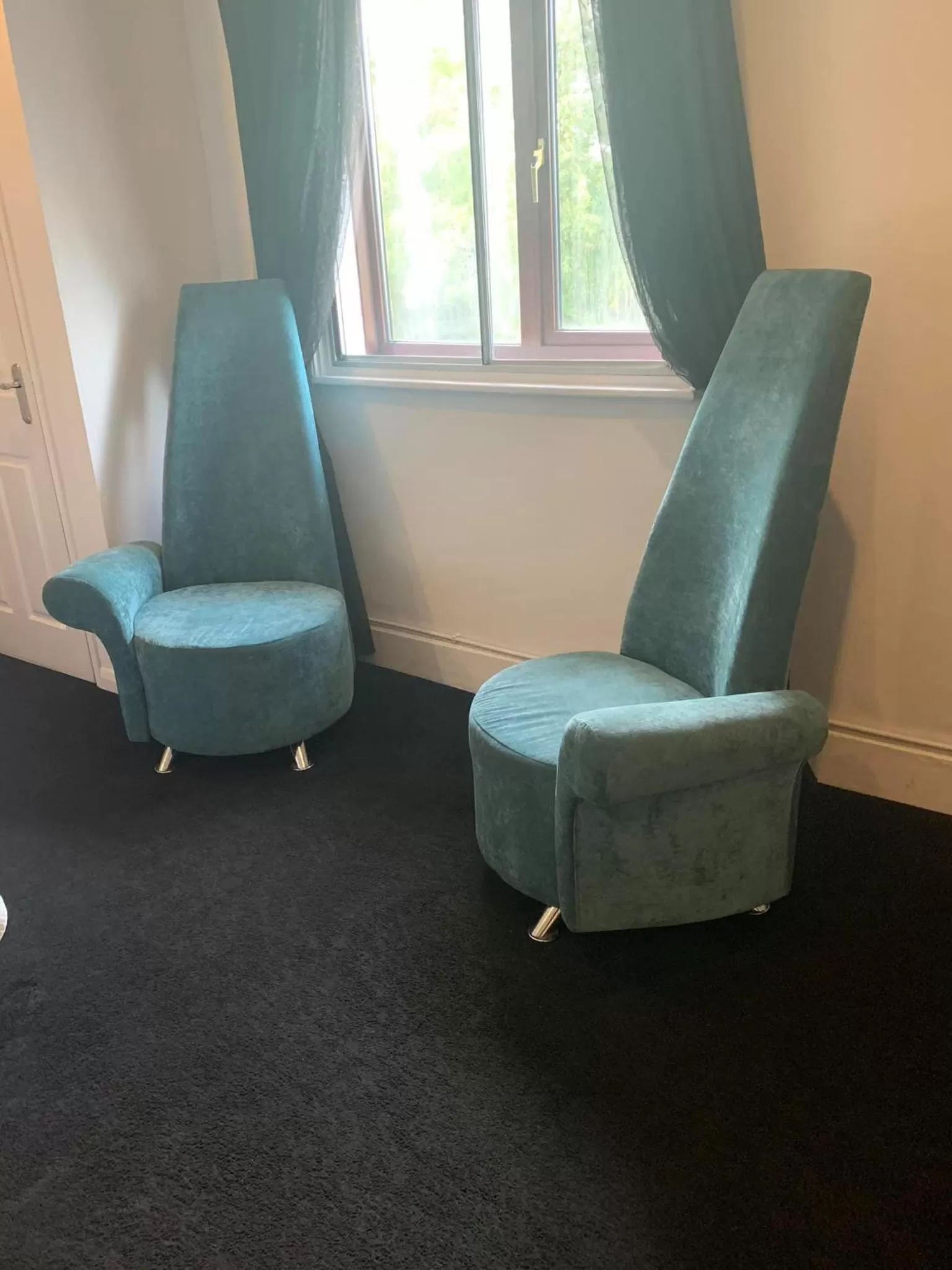 Seating Area in the swan stoford