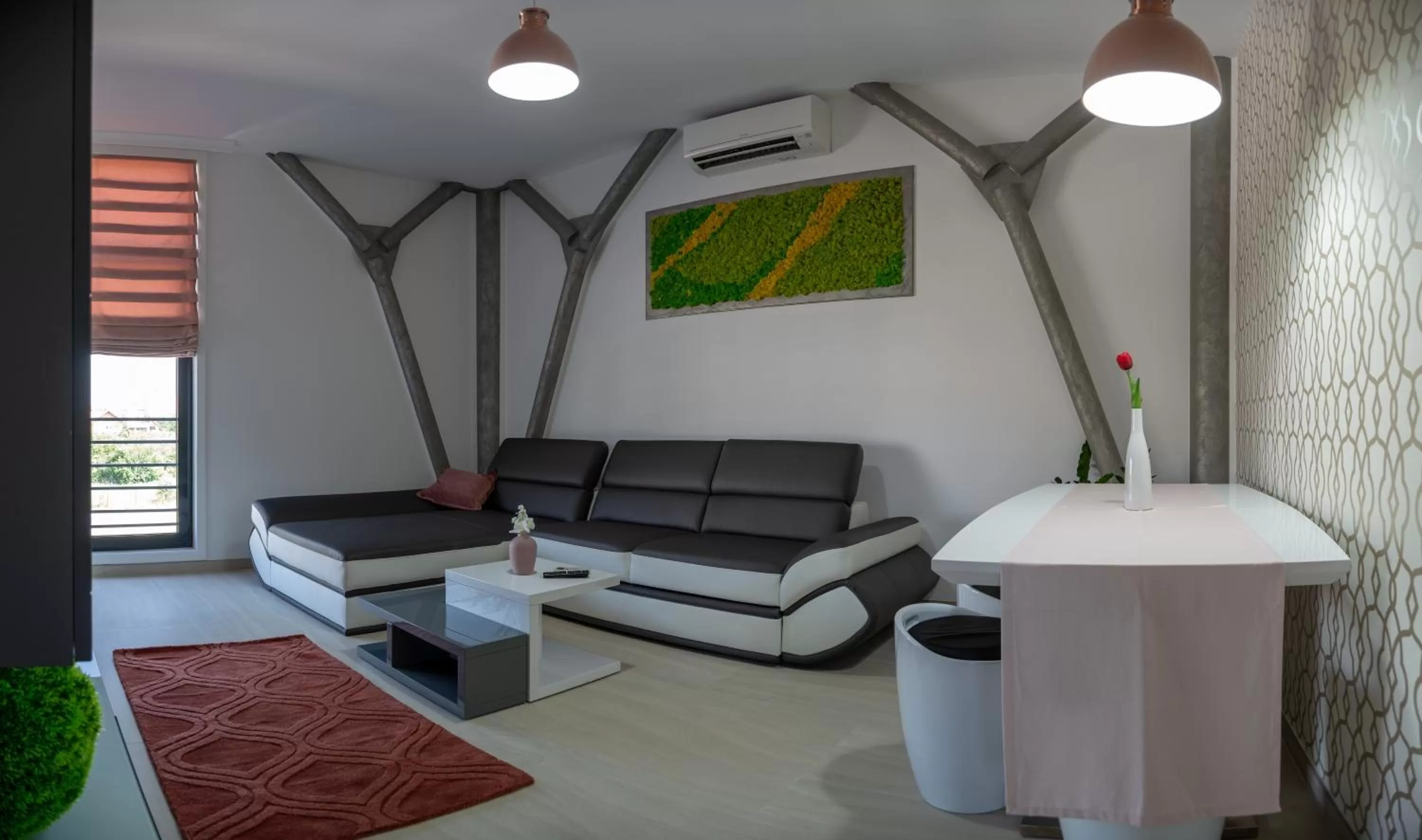 Deluxe Apartment in Steel Residence