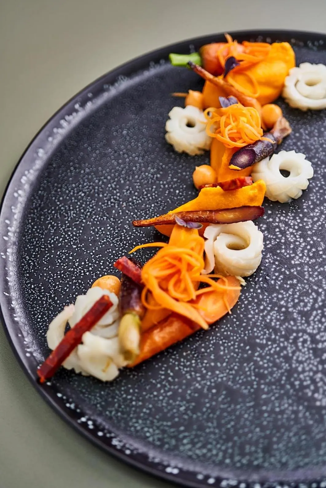 Restaurant/places to eat in Maison Nô - Hôtel et Rooftop