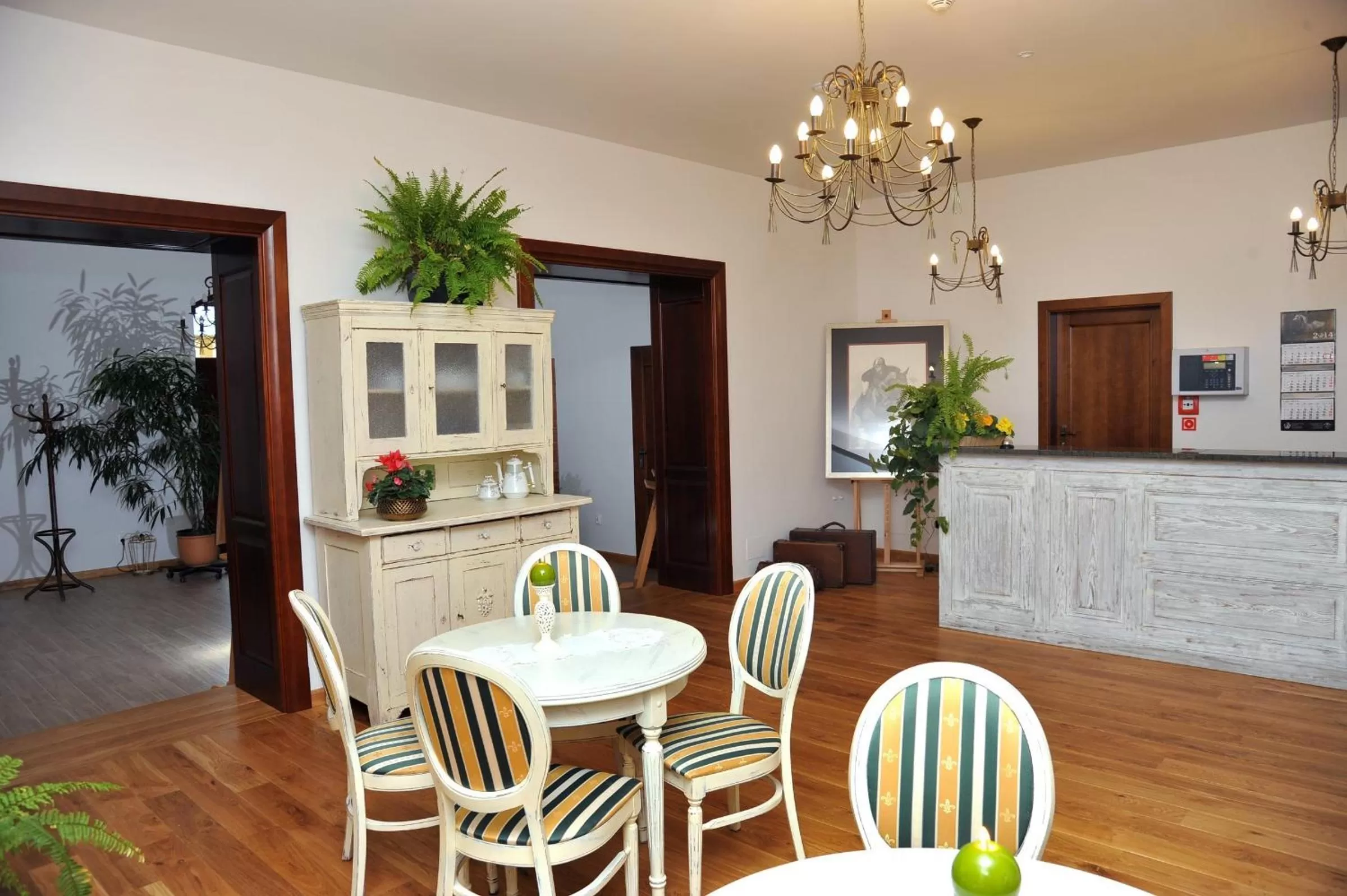 Restaurant/places to eat in Hotel Sandro Silver & Spichlerz Antoniny