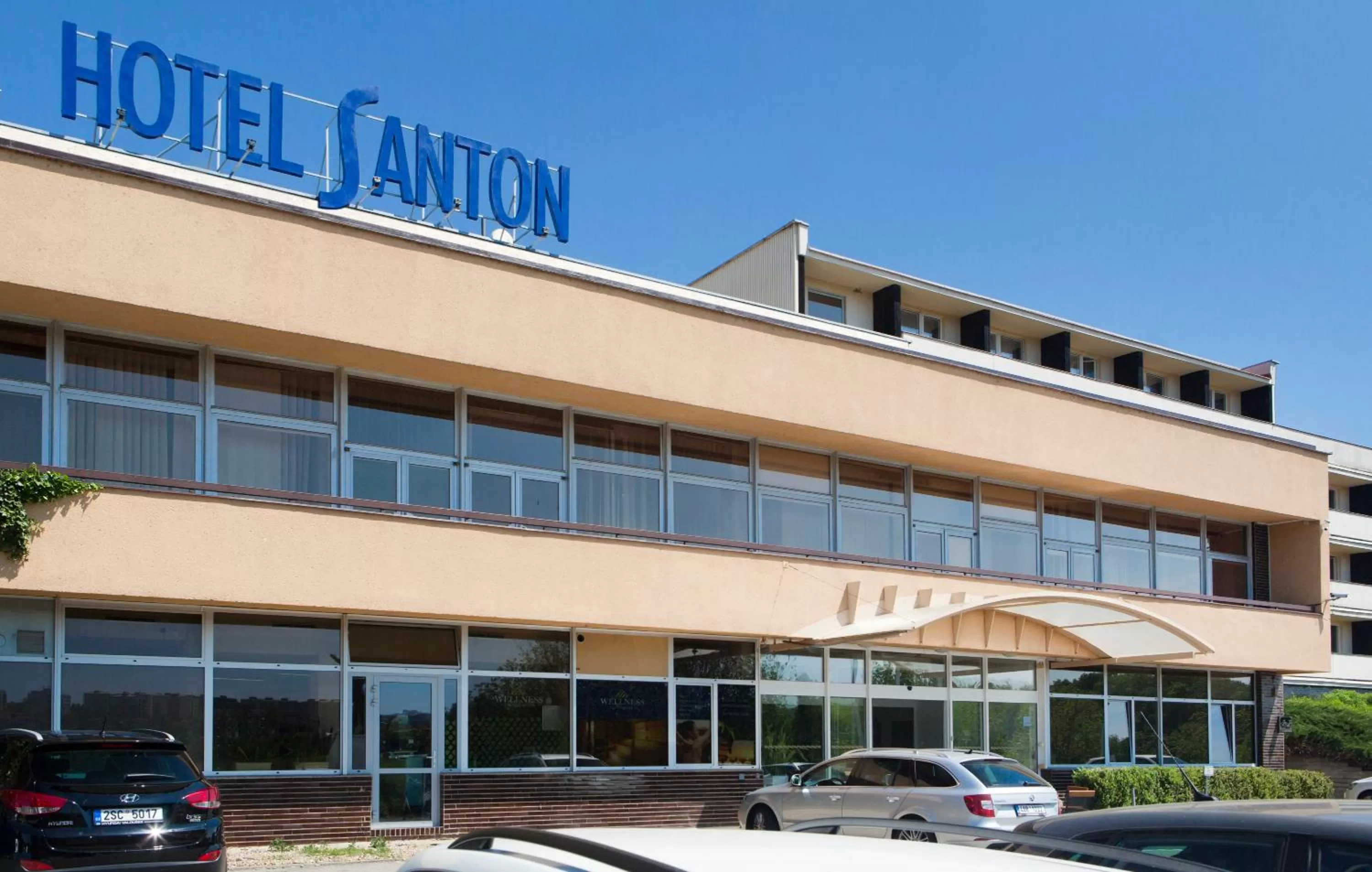 Facade/entrance in OREA Resort Santon Brno