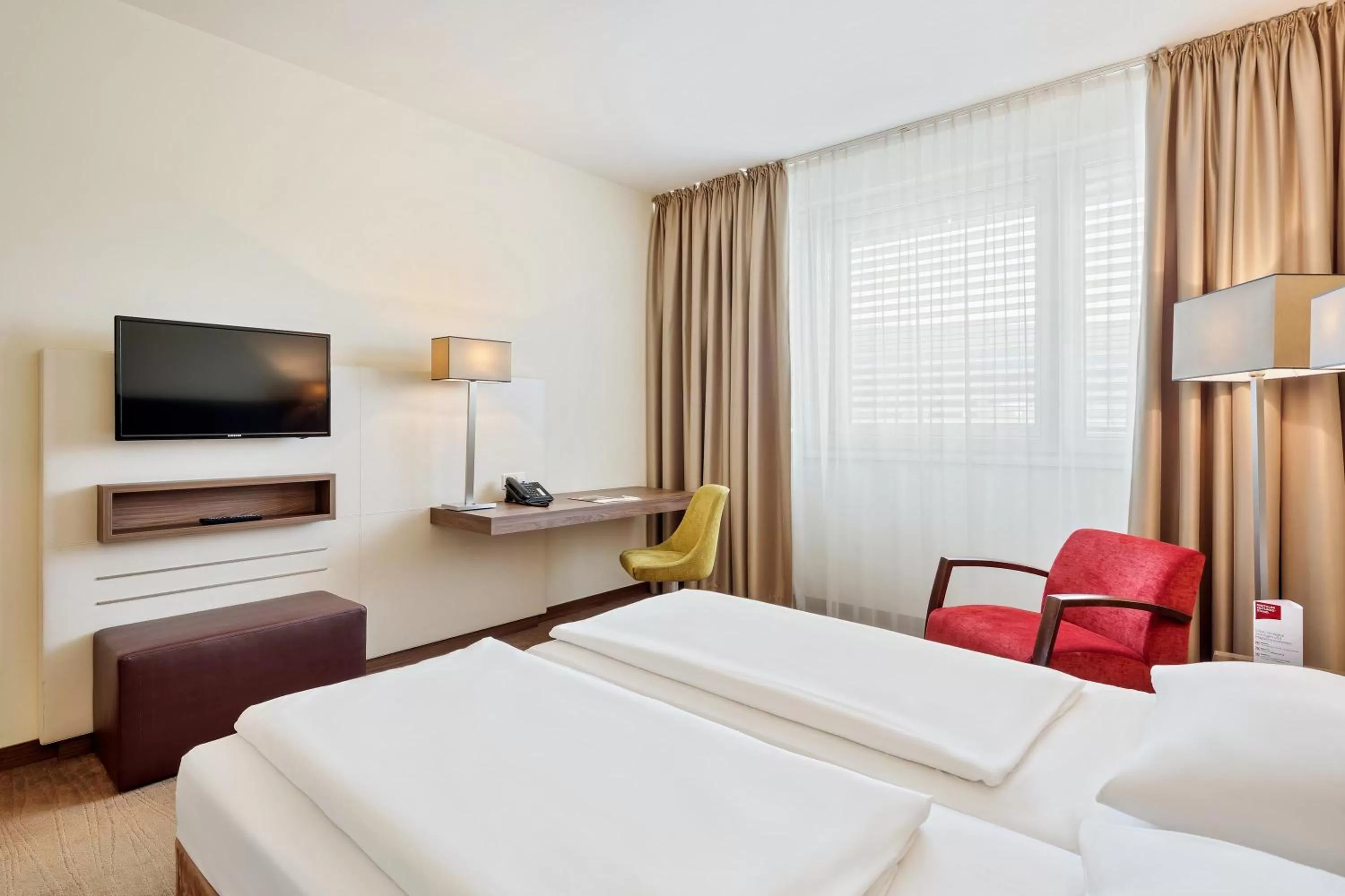 Bed in Austria Trend Hotel Doppio Wien