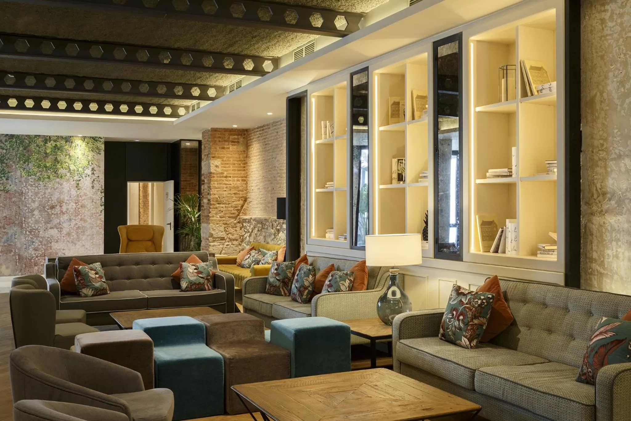 Restaurant/places to eat in ICON Bcn