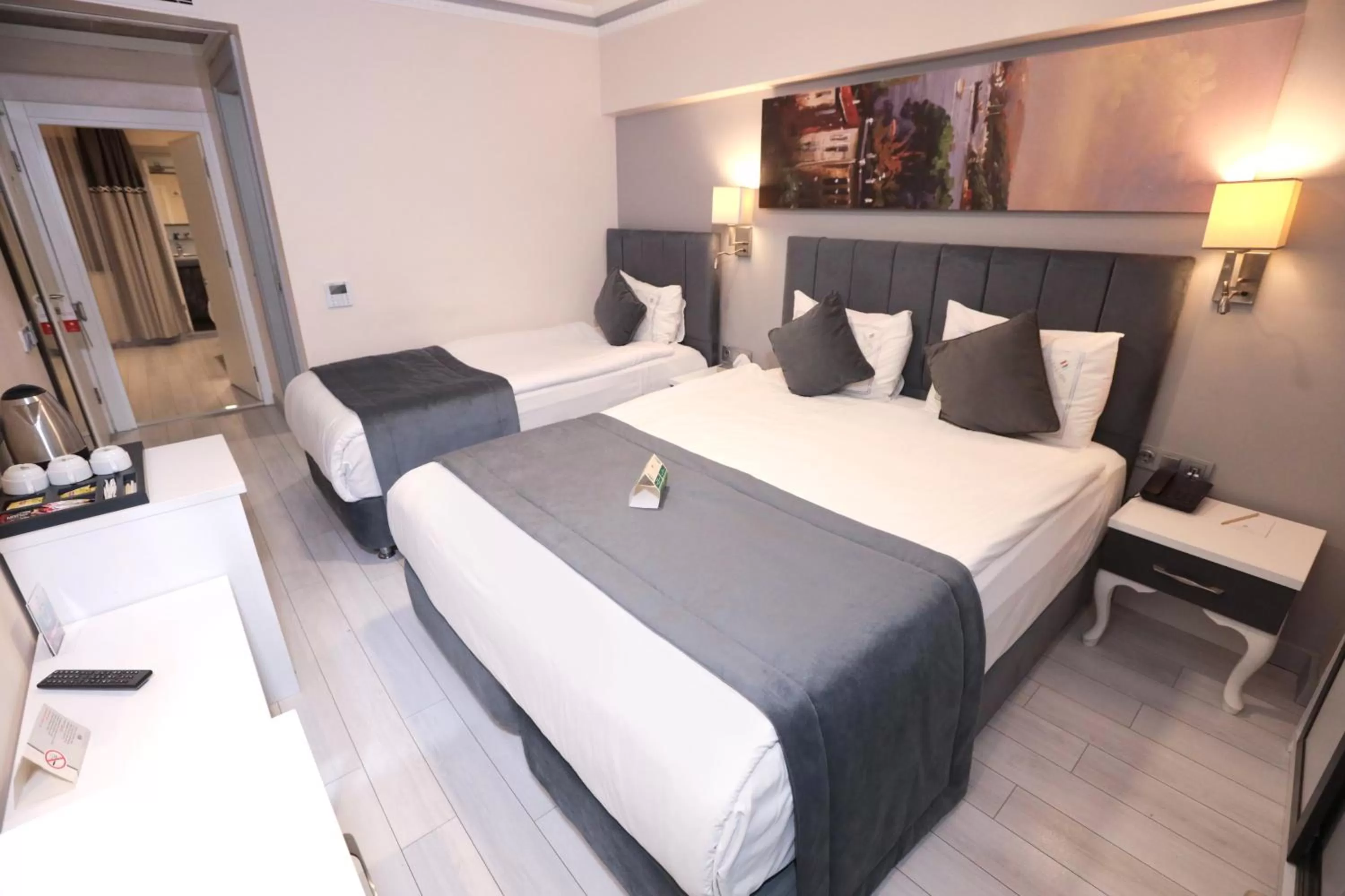 Bed in Skalion Hotel