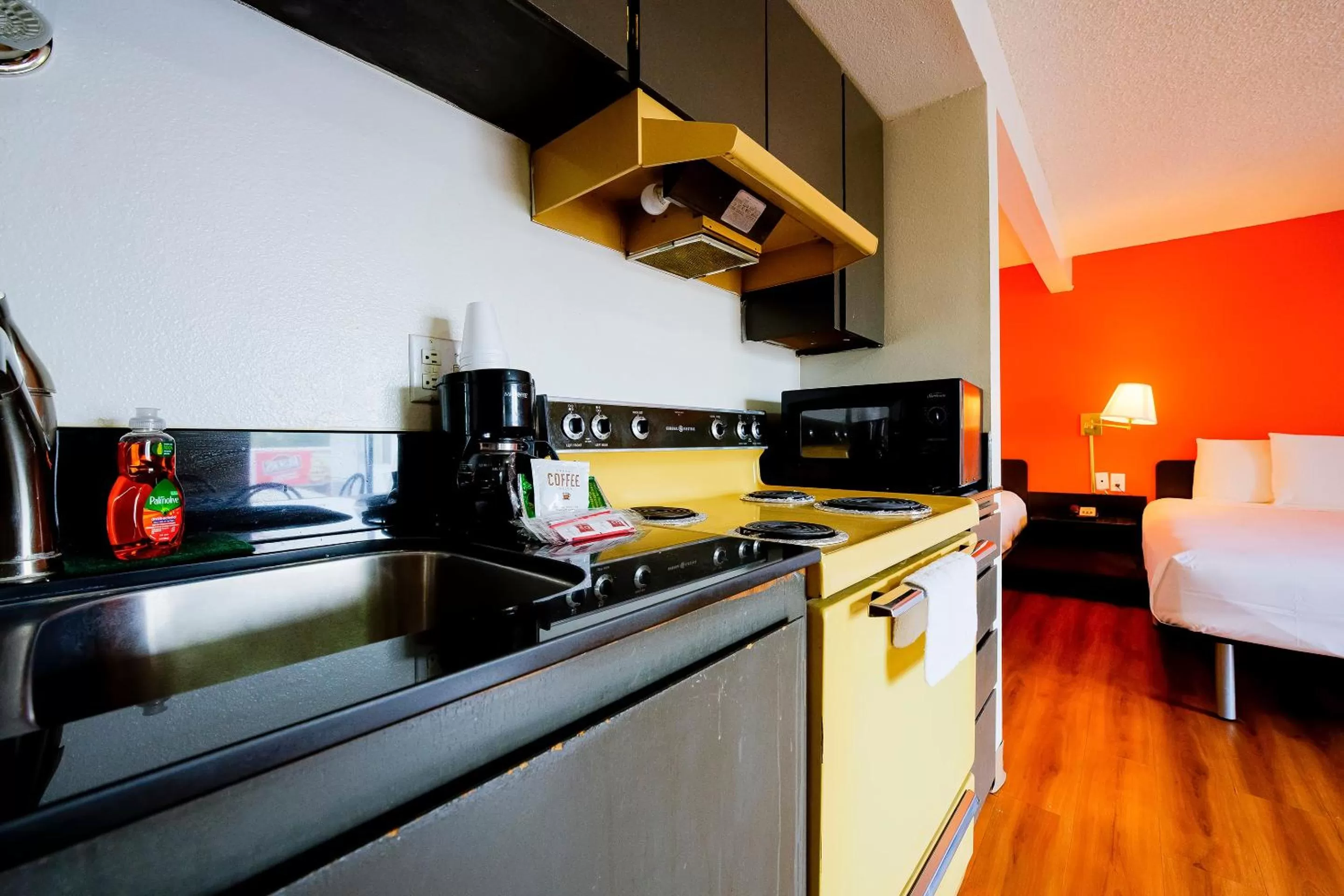 Bedroom in OYO Hotel Hermiston OR, Downtown