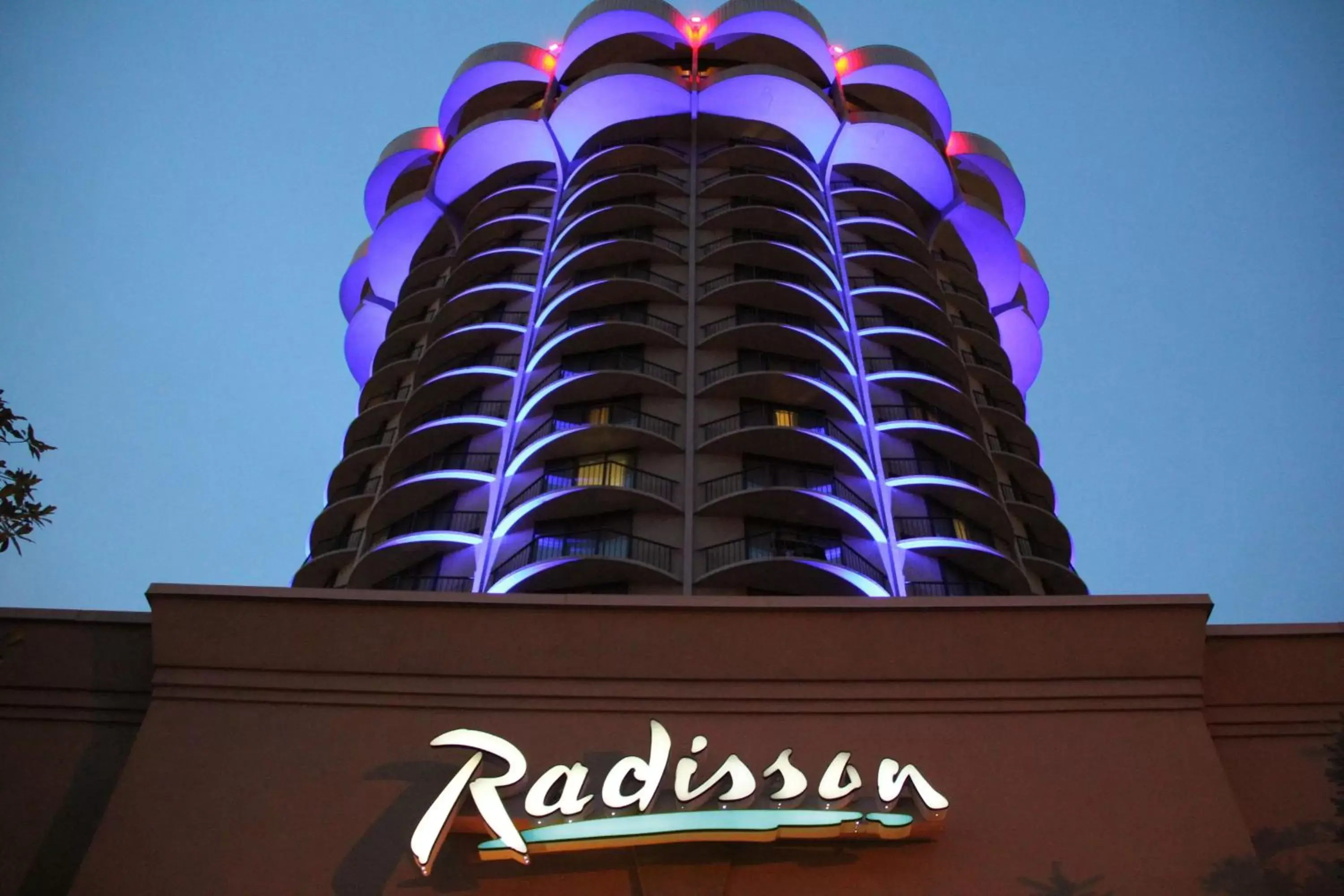 Radisson Hotel Cincinnati Riverfront Radisson Hotel Cincinnati Riverfront