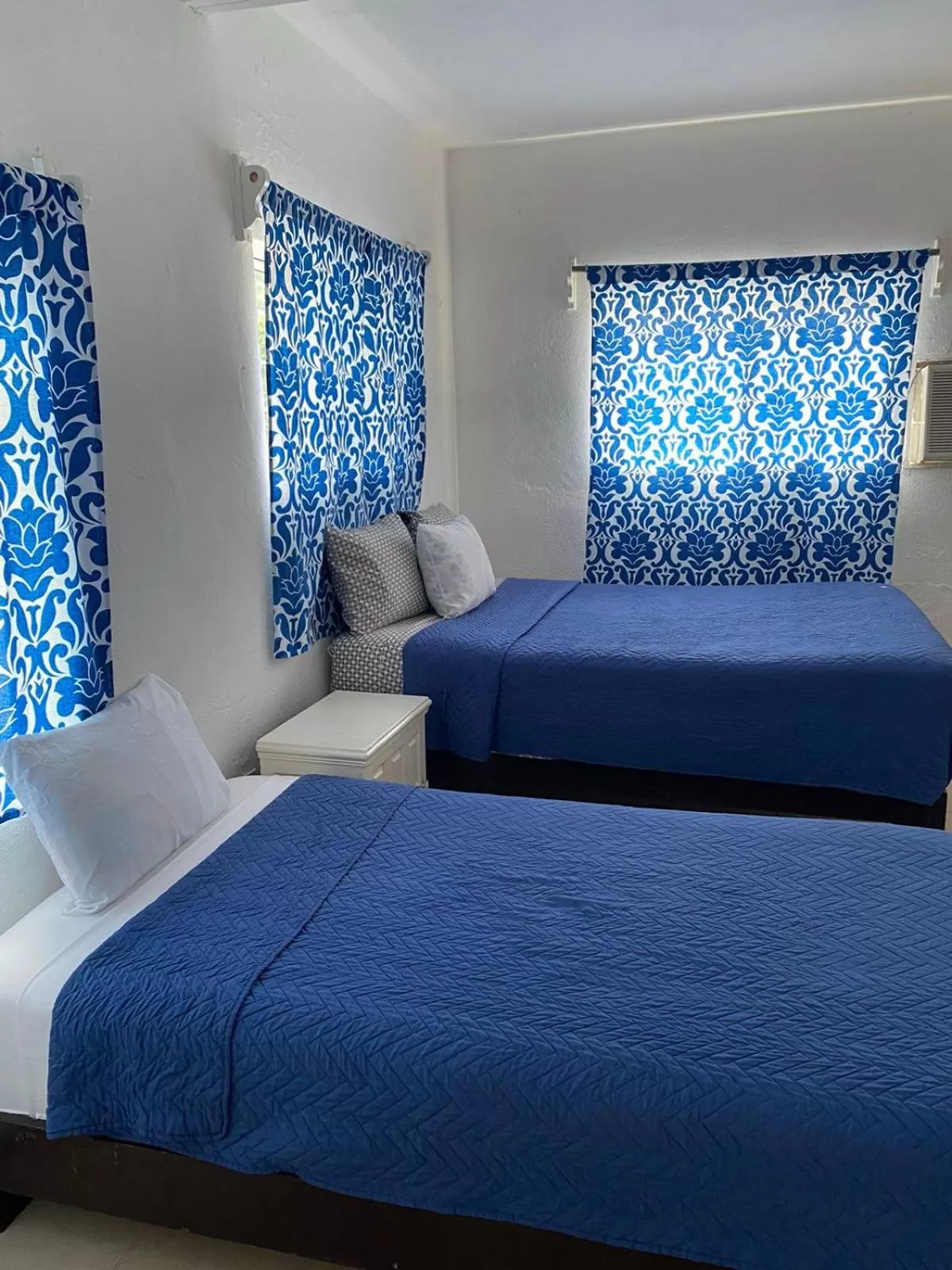 Bed, Seating Area in Hotel Casa Ceci Inn