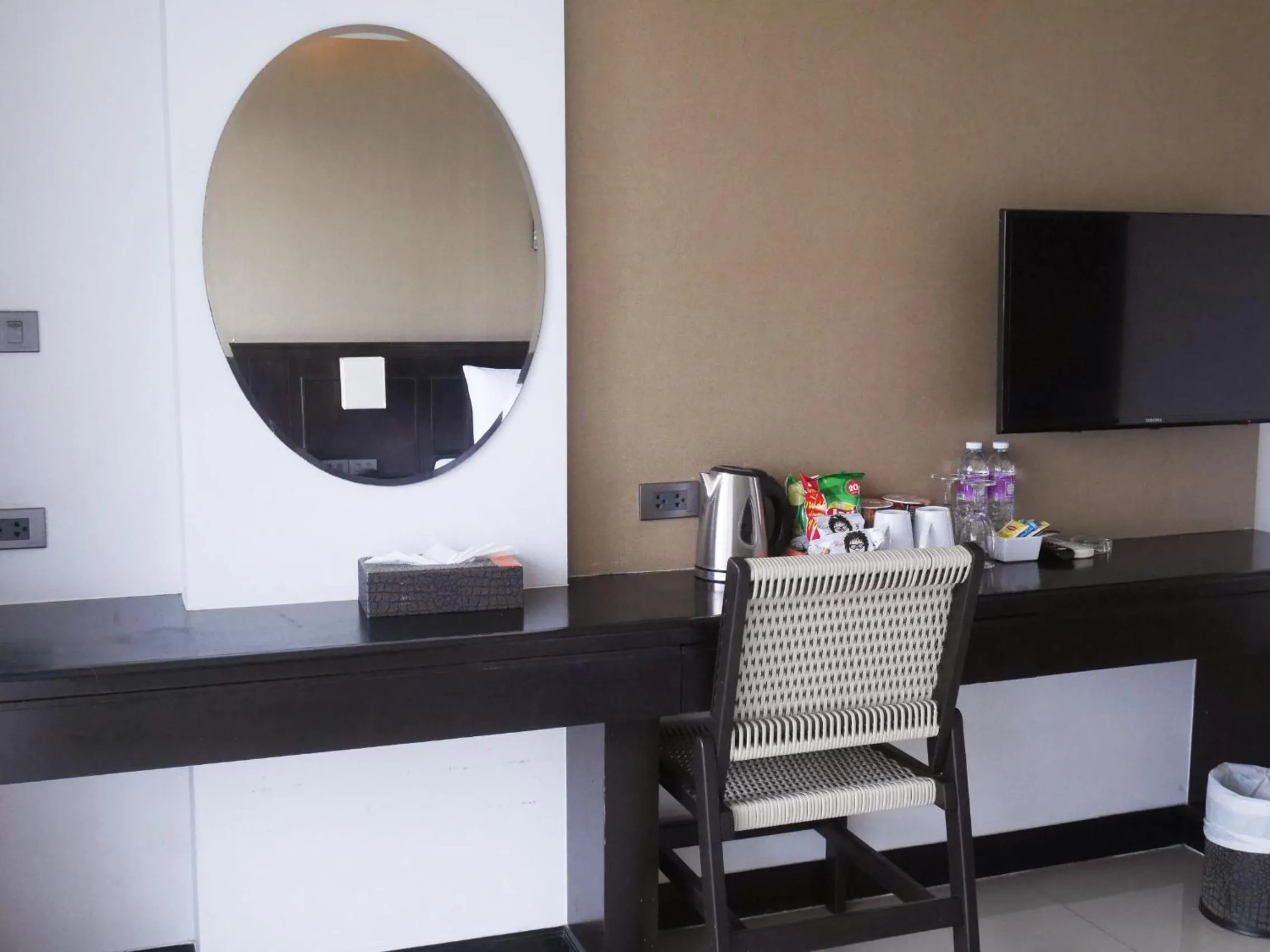 Seating area in Grand Supicha City Hotel