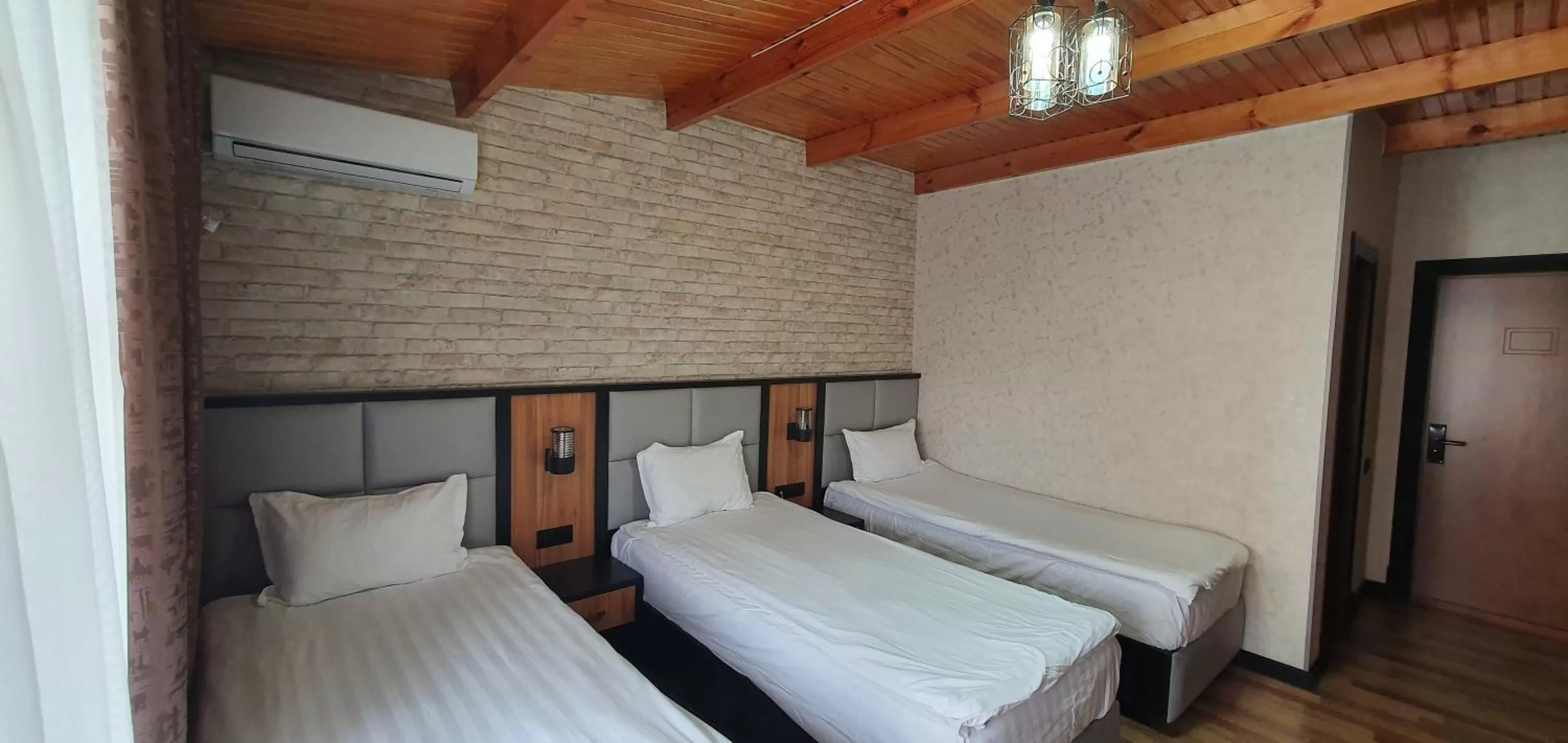 Bed in Comfort Hotel