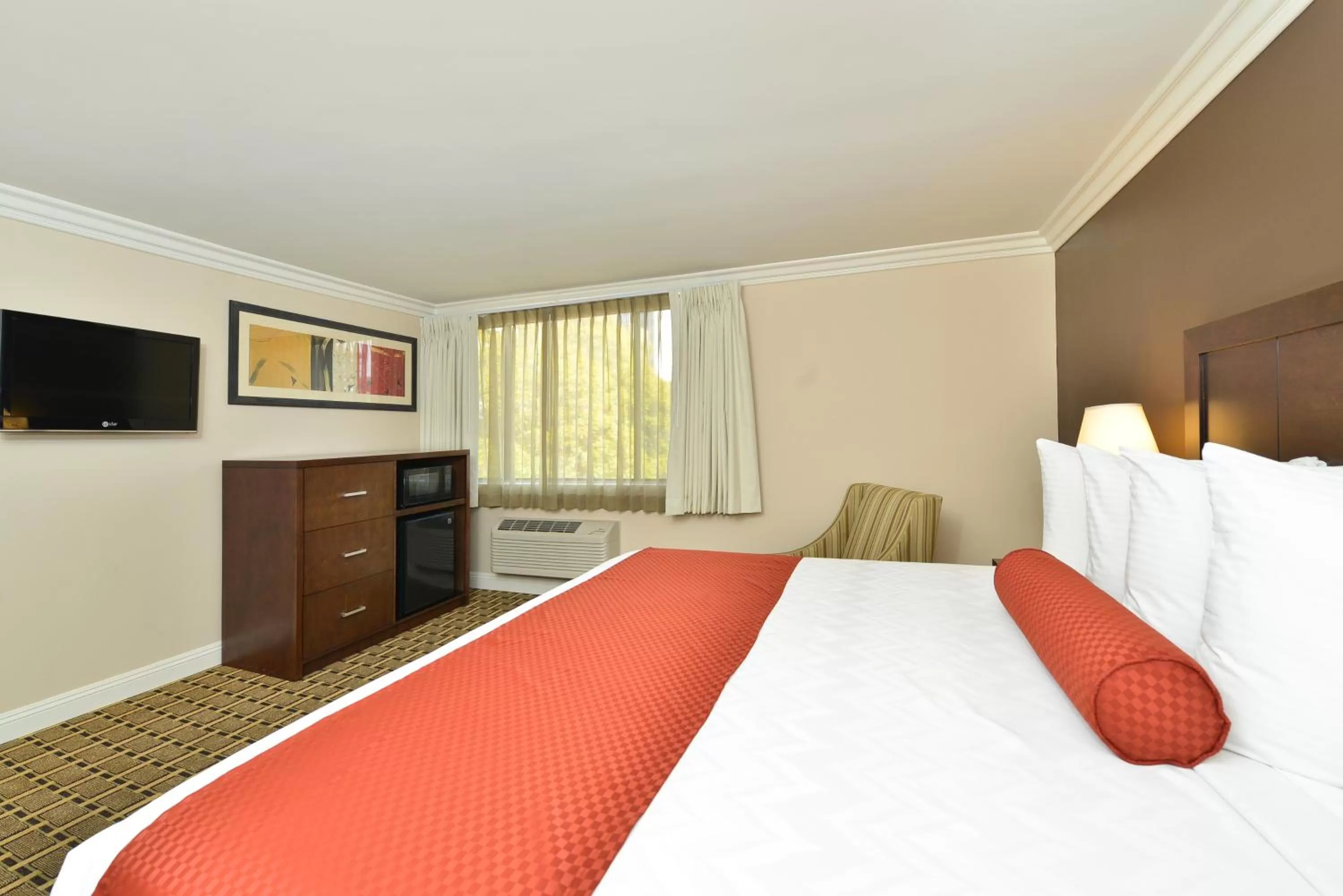 King Room - Non-Smoking in Best Western Plus LA Mid-Town Hotel