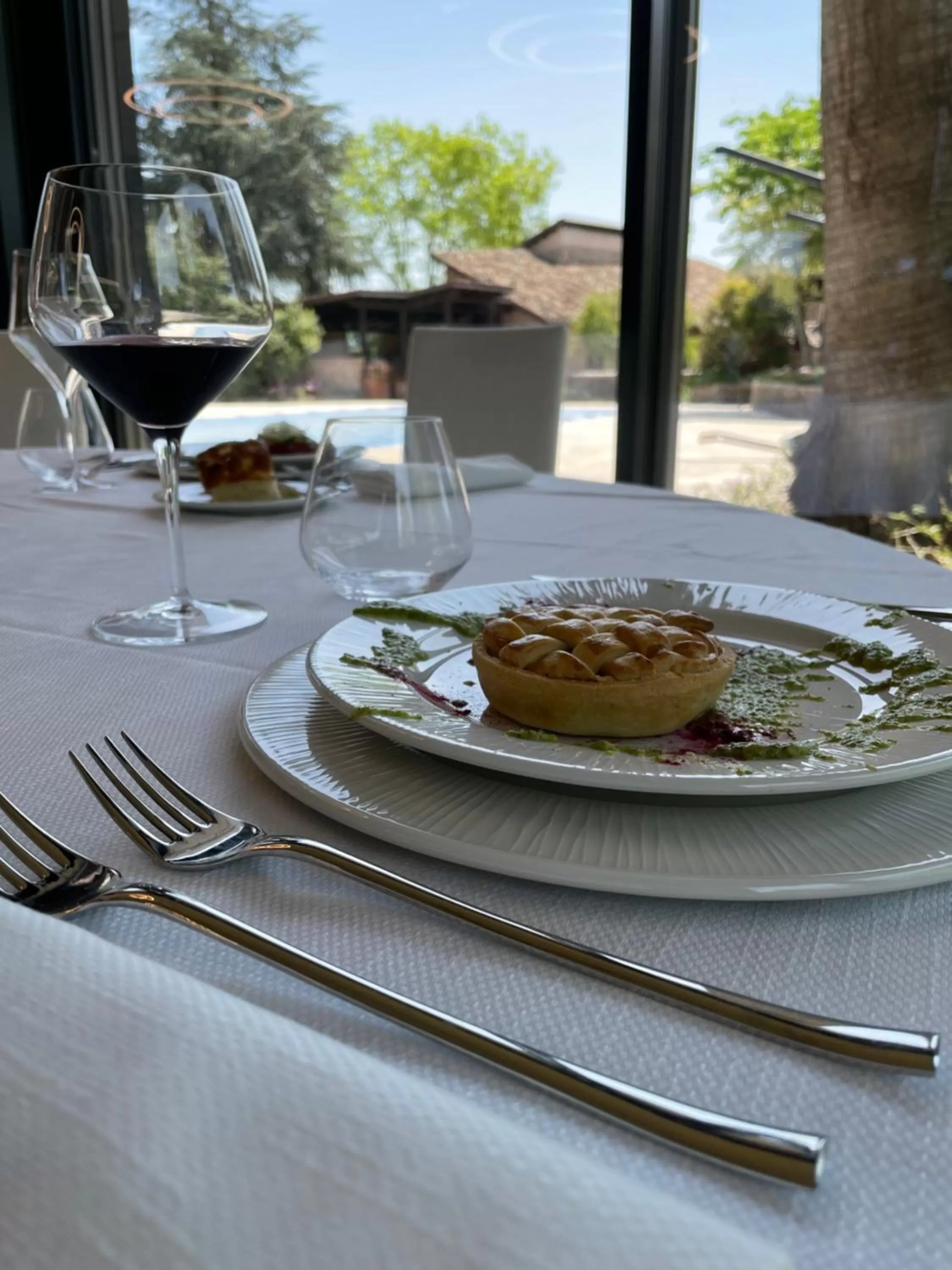 Restaurant/places to eat in Antico Borgo Molino 7cento vicino ai Giardini di Ninfa