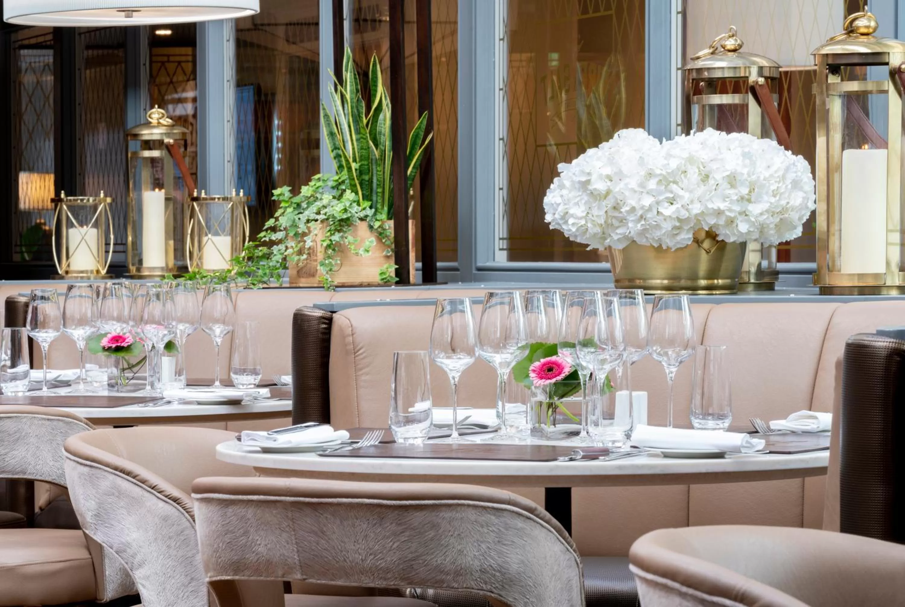 Restaurant/places to eat in The Johnstown Estate