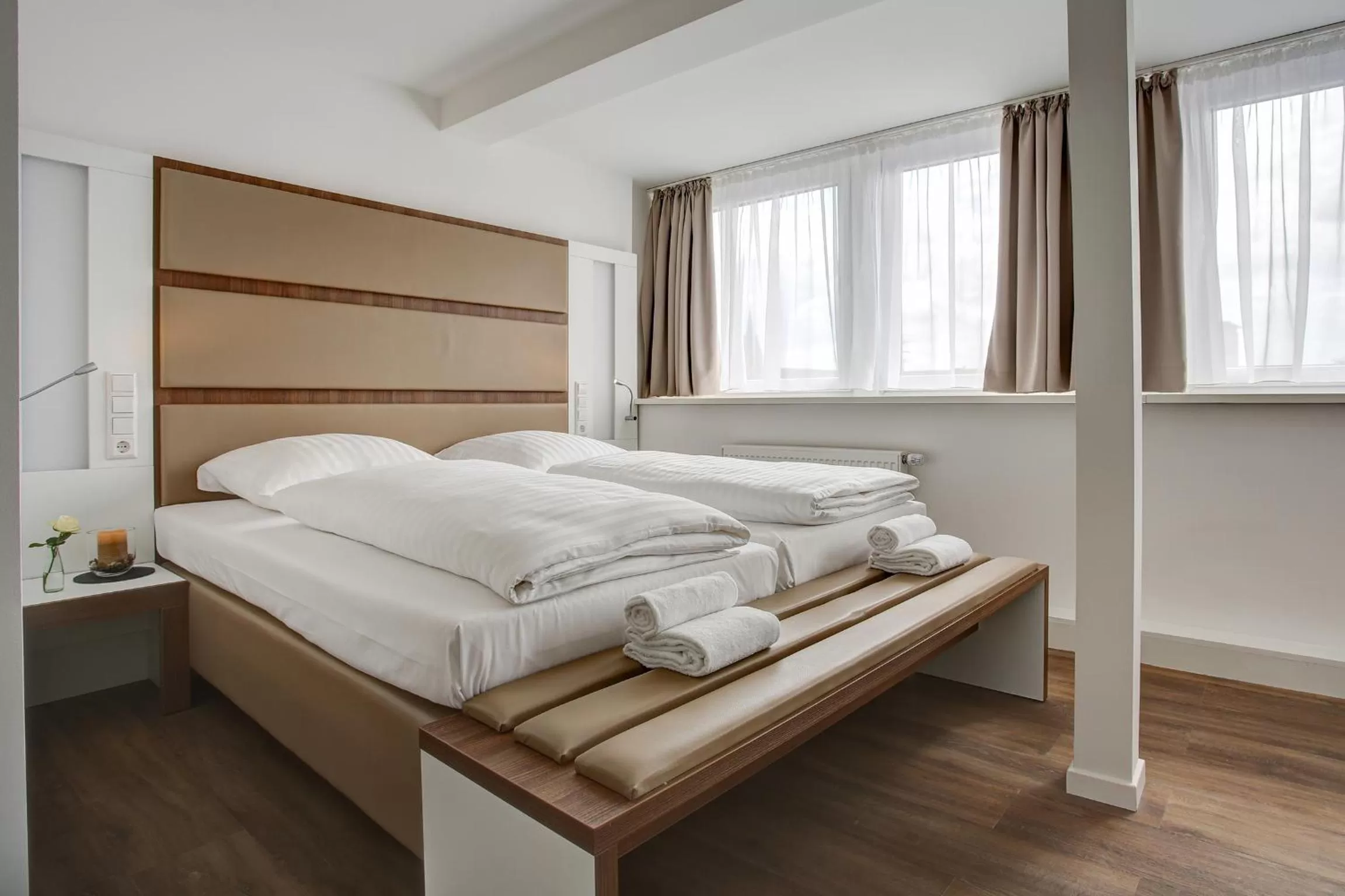 Photo of the whole room, Bed in Boutique 030 Hannover-City