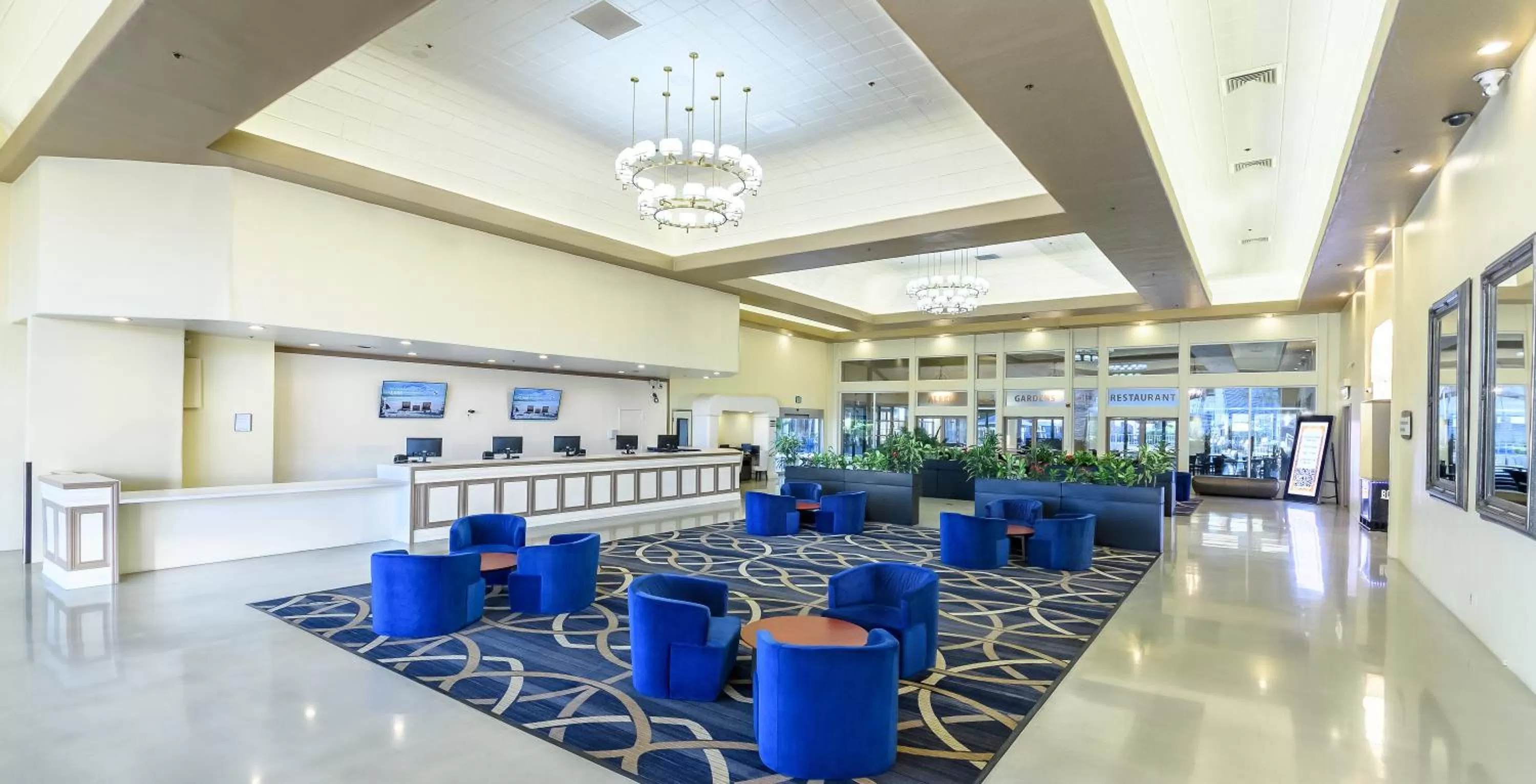 Lobby or reception in Alexis Park All Suite Resort