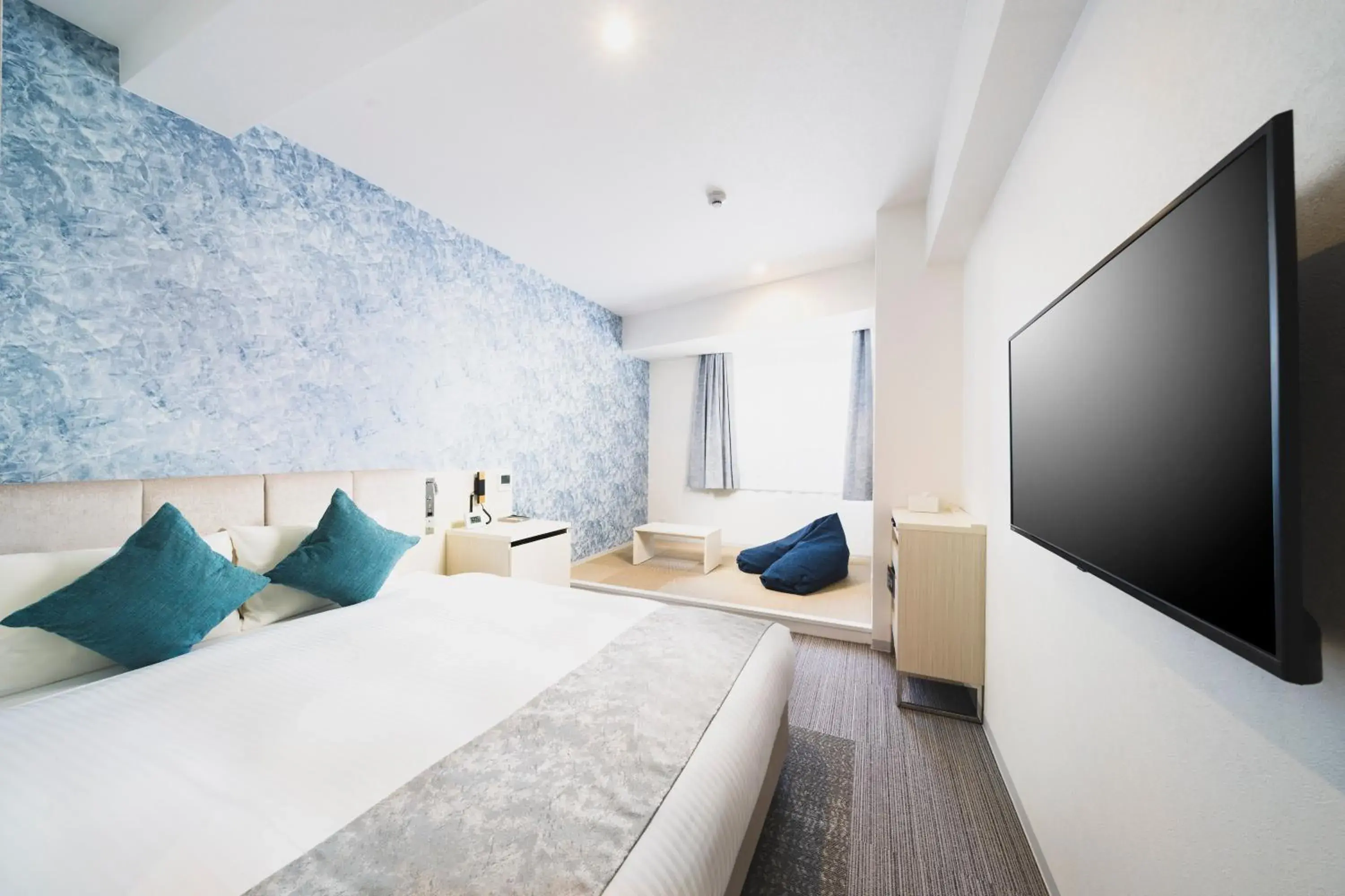 Standard Double Room - single occupancy - Non-Smoking in Rembrandt Style Naha Standard Double Room - single occupancy - Non-Smoking in Rembrandt Style Naha