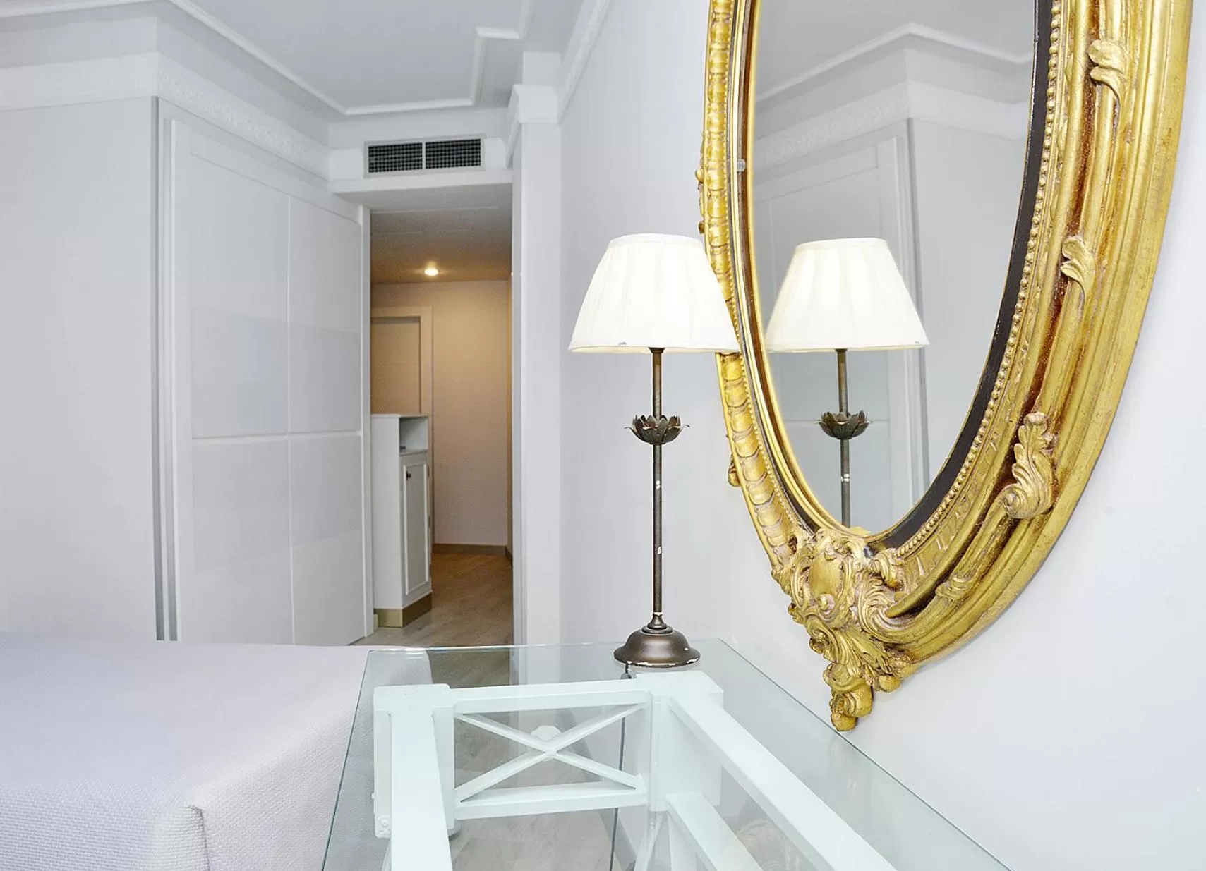 Bedroom, Bed in Artheus Carmelitas Salamanca