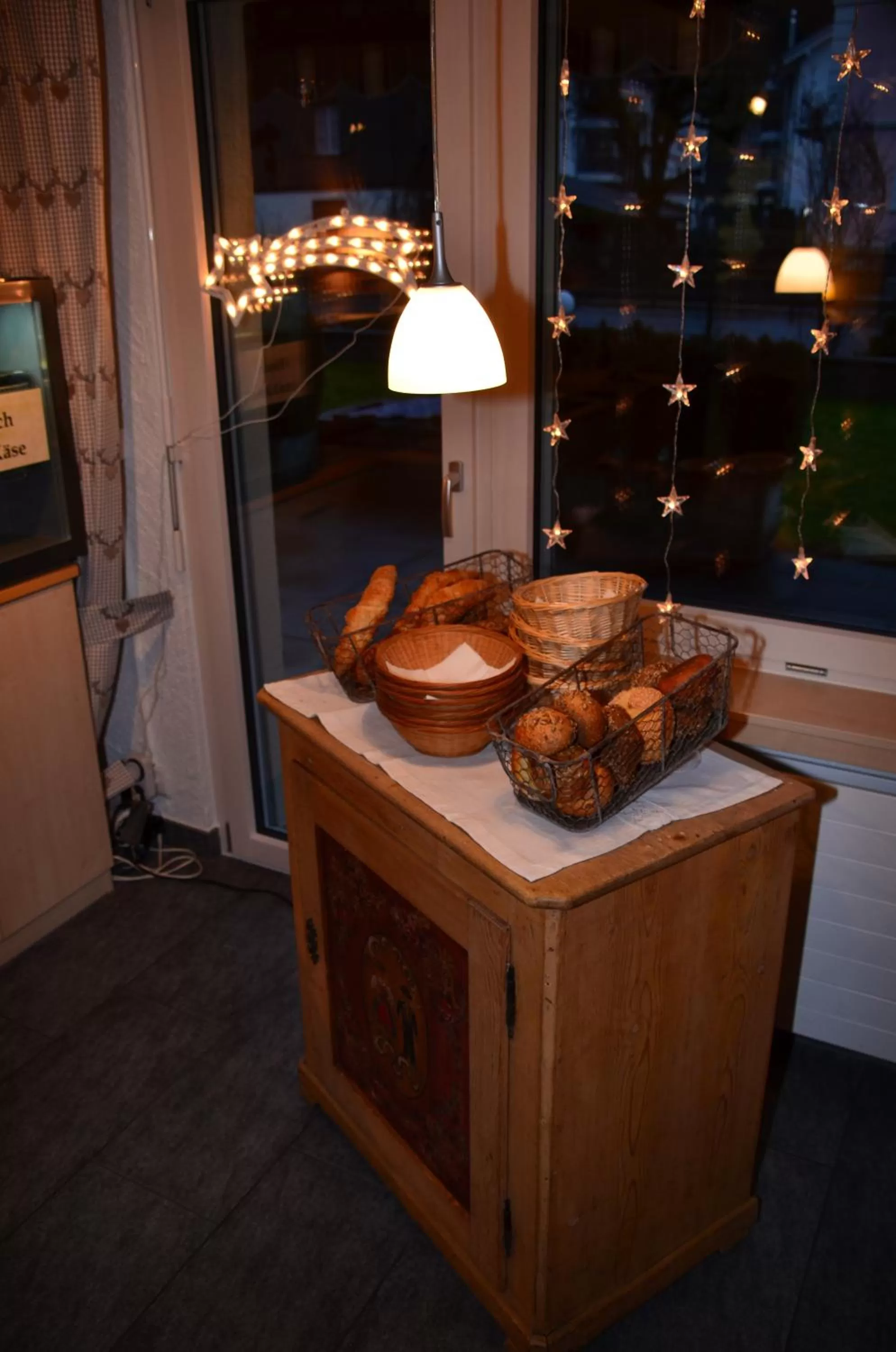 Decorative detail in Hotel Belmont