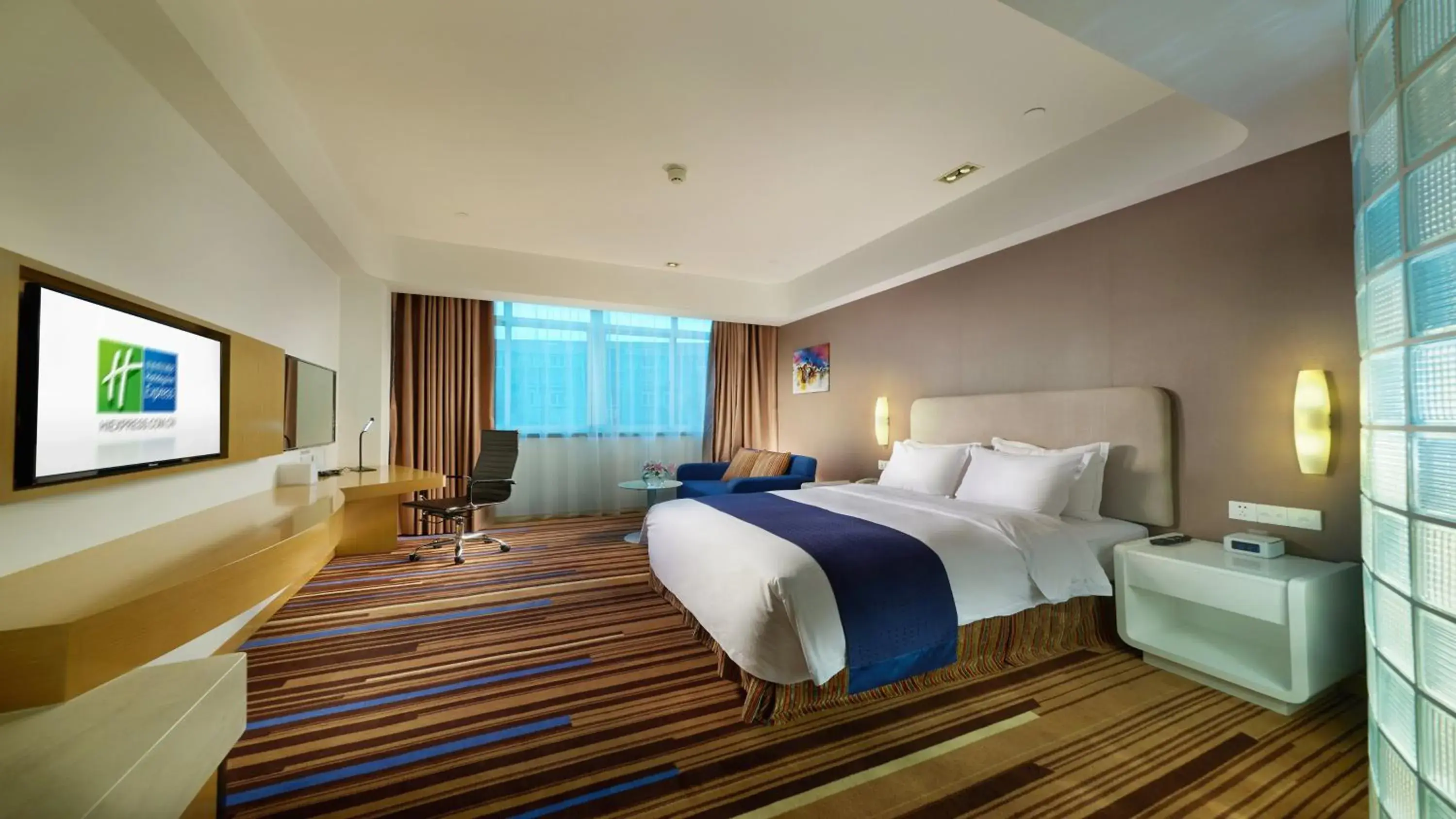 Superior Queen Room in Holiday Inn Express Nantong Downtown by IHG Superior Queen Room in Holiday Inn Express Nantong Downtown by IHG
