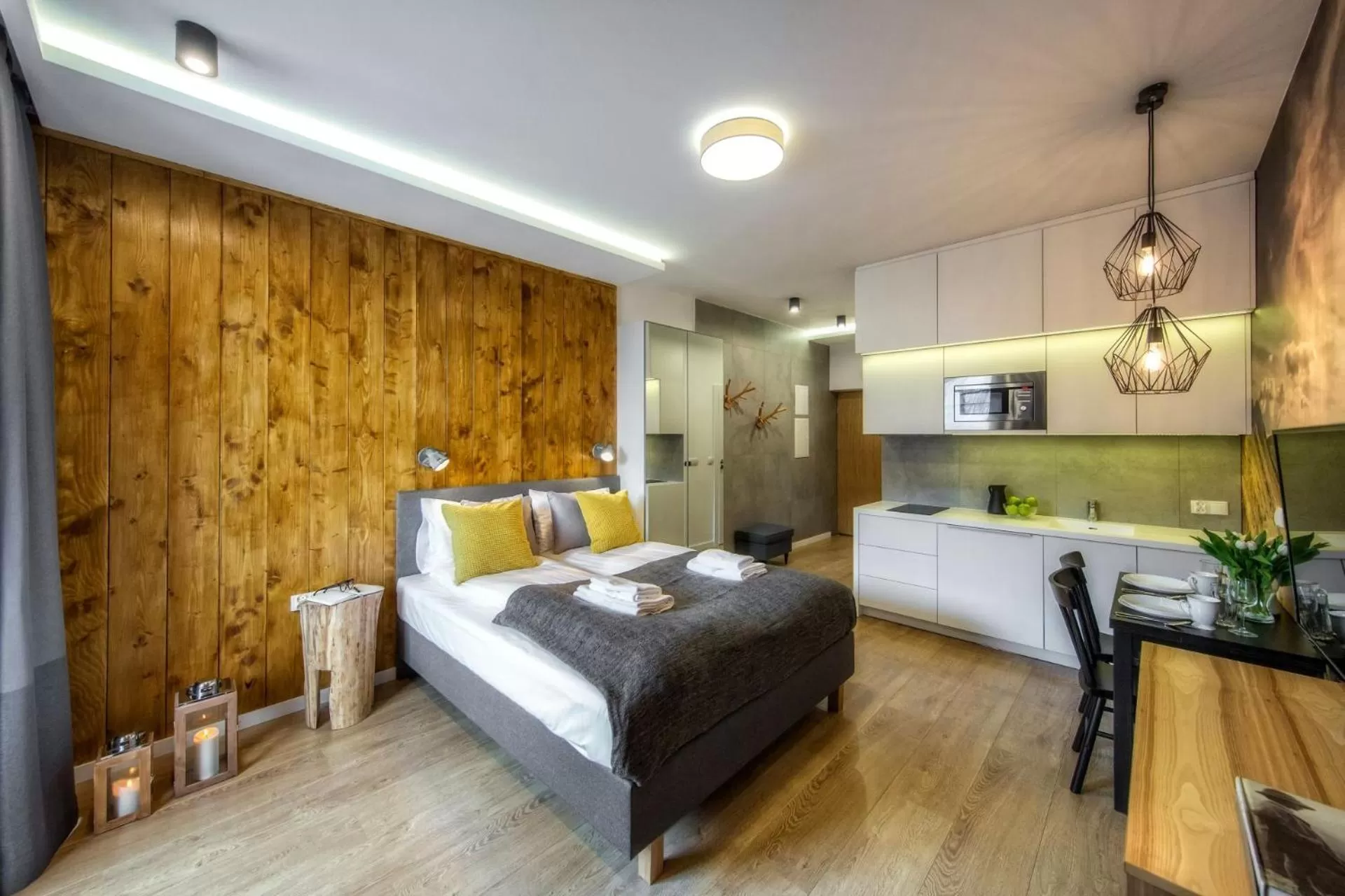 Kitchen or kitchenette, Bed in Aparthotel Giewont