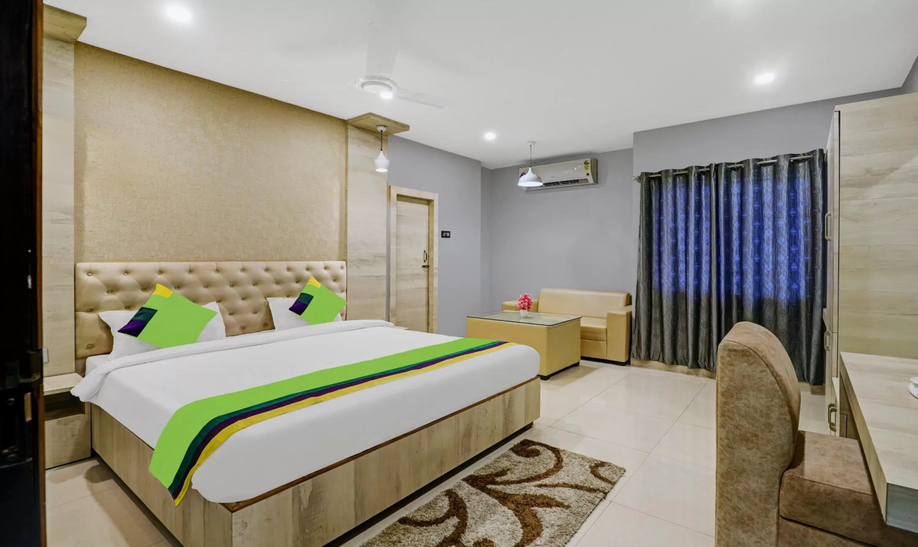 Bedroom, Bed in Treebo Spring Brook