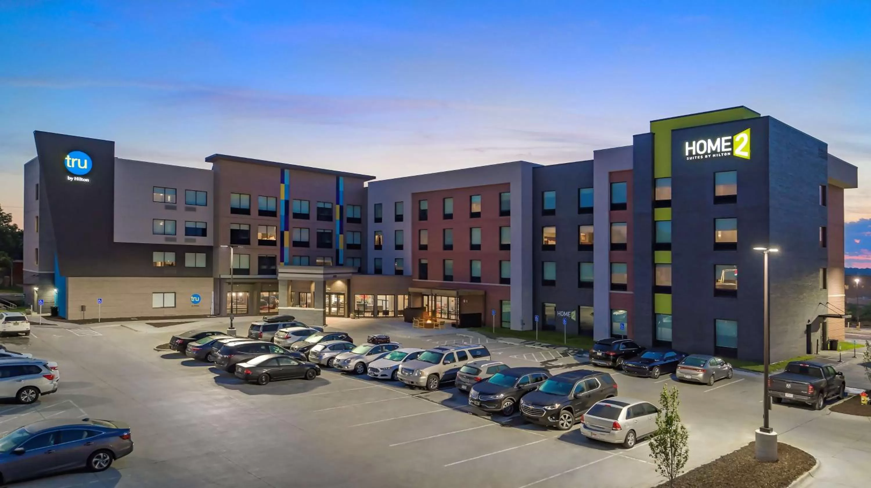 Property building in Home2 Suites by Hilton Omaha I-80 at 72nd Street, NE