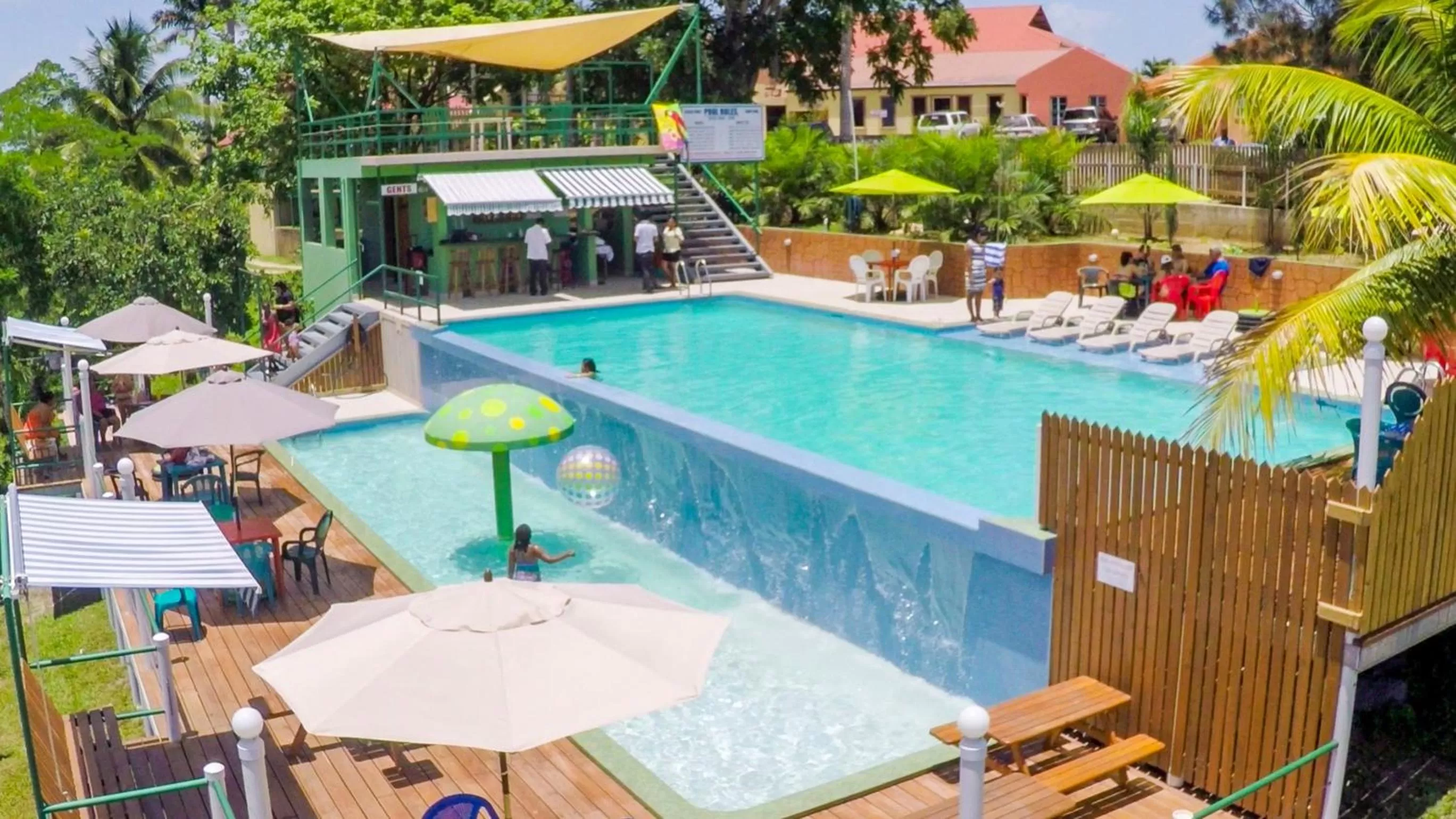 Swimming pool in Rumors Resort Hotel