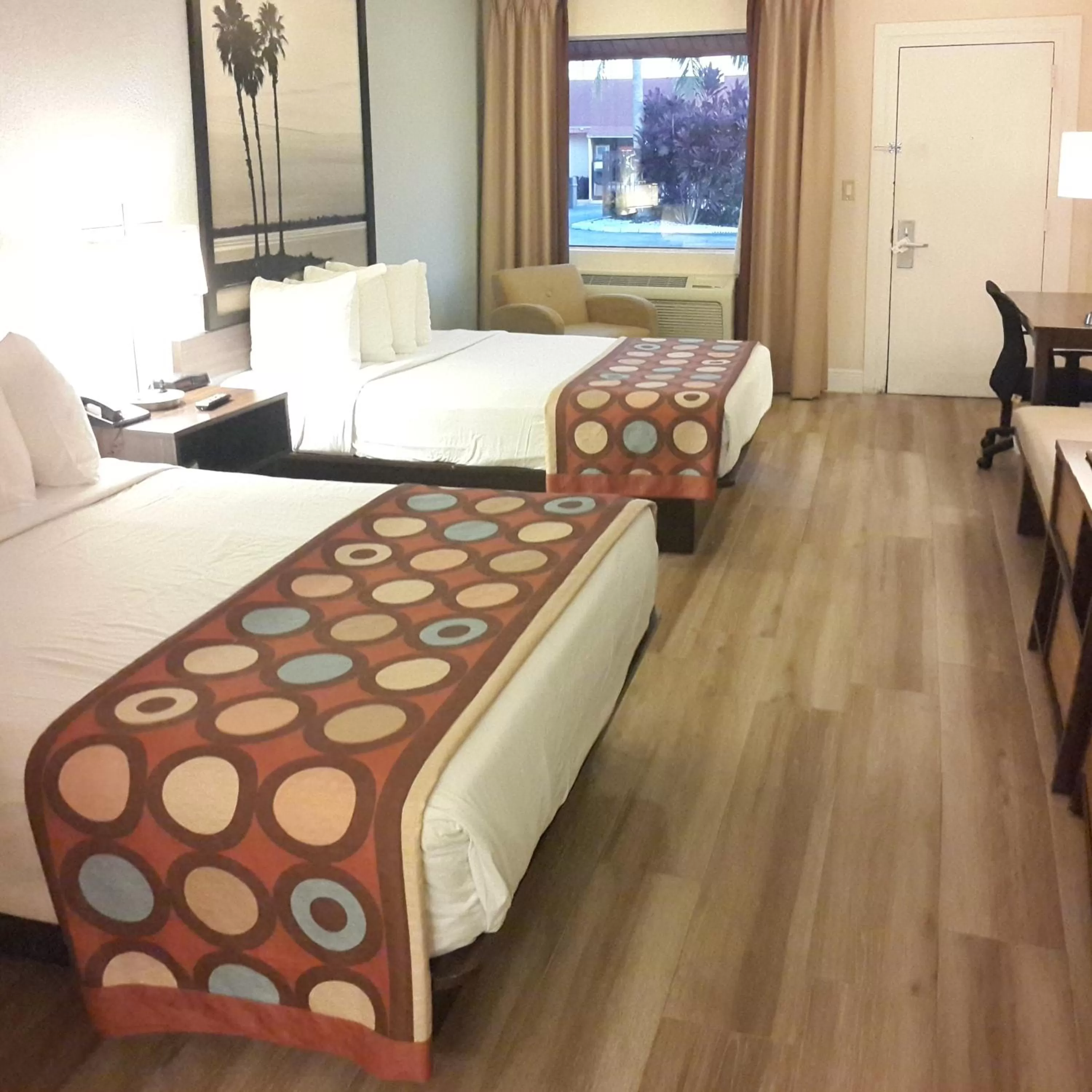 Bedroom, Bed in Super 8 by Wyndham Florida City/Homestead/Everglades