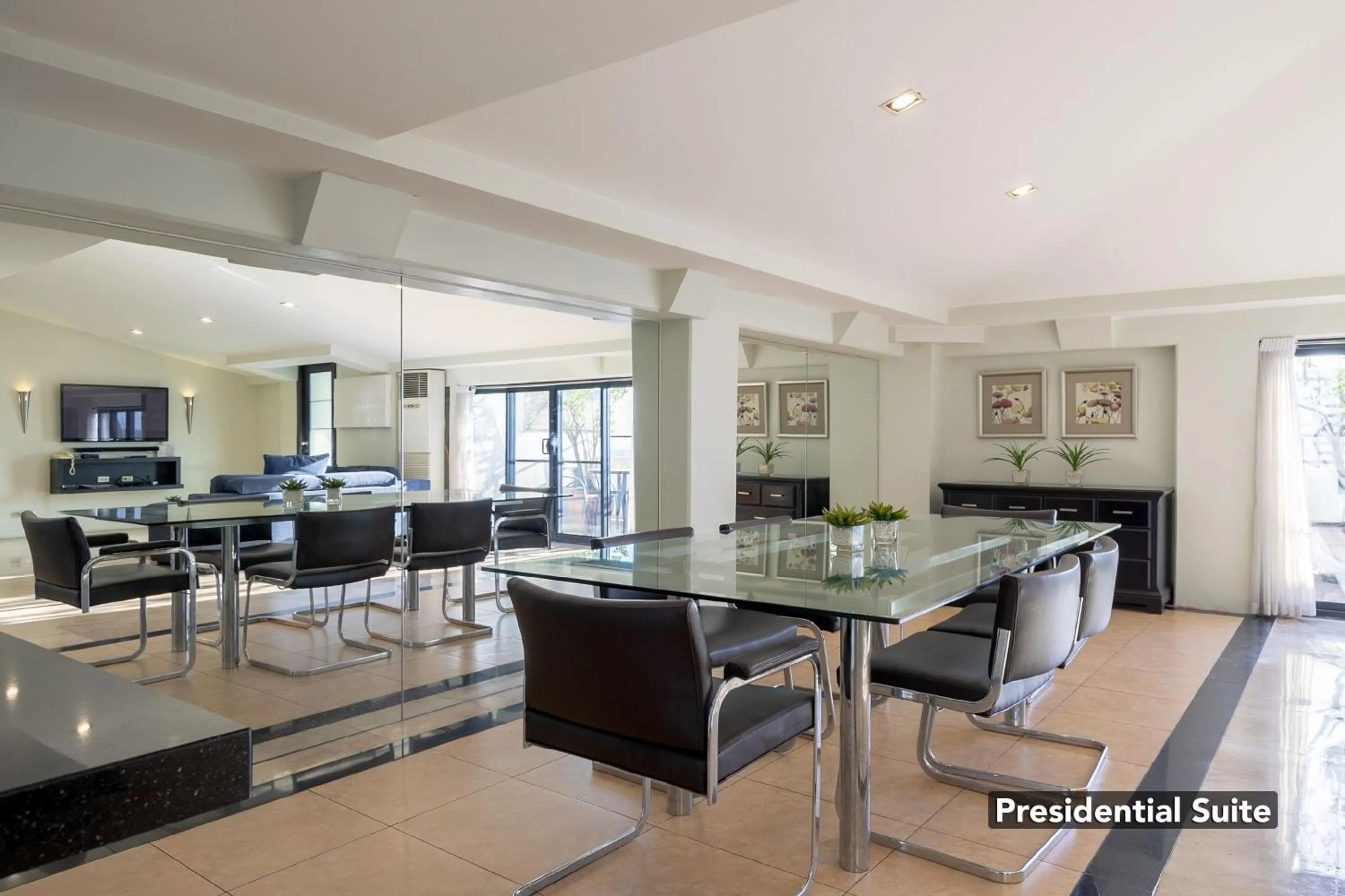 Dining area in Orchid Garden Suites